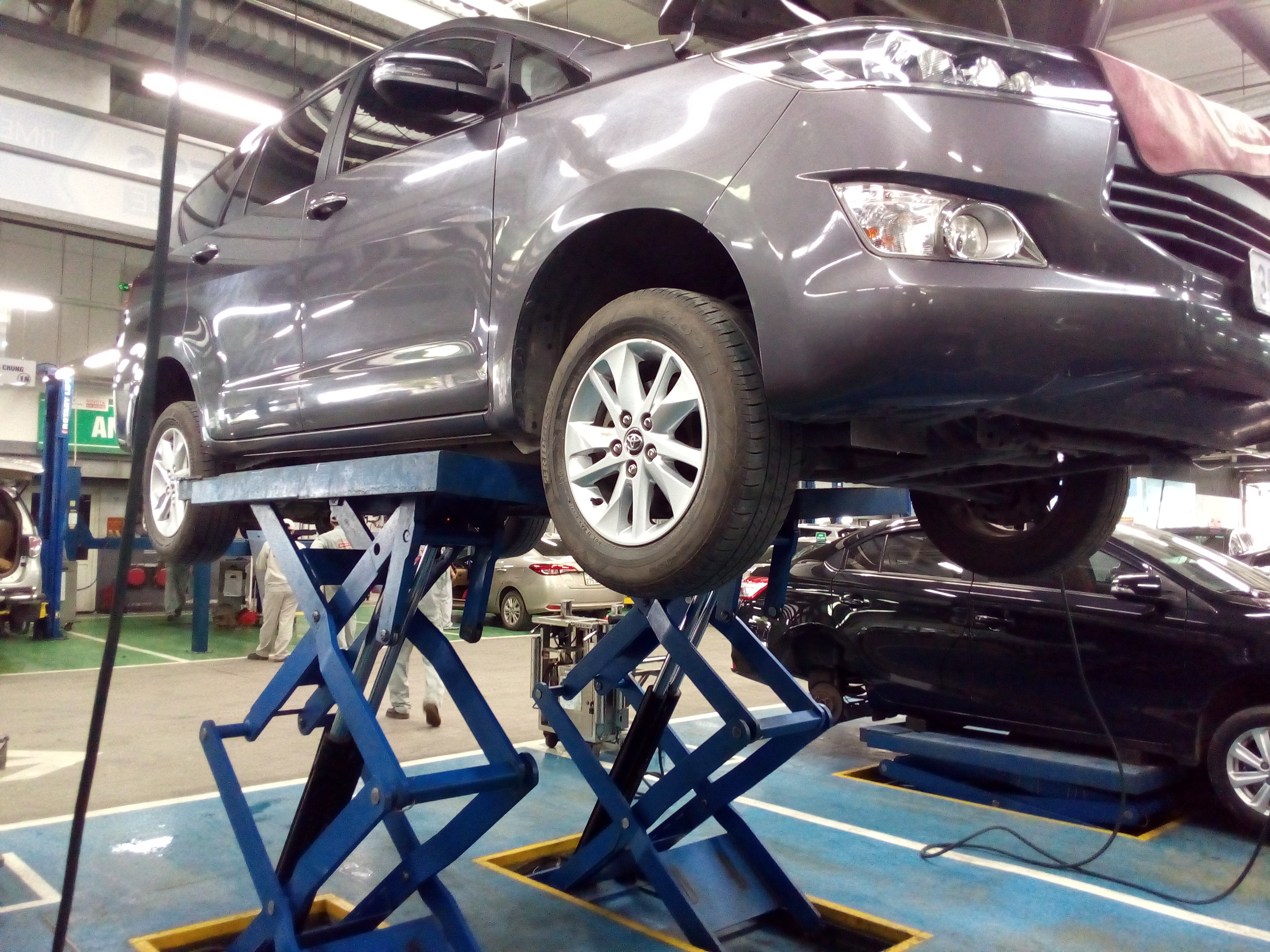 Chi phi va thoi diem bao duong oto can chu y hinh anh