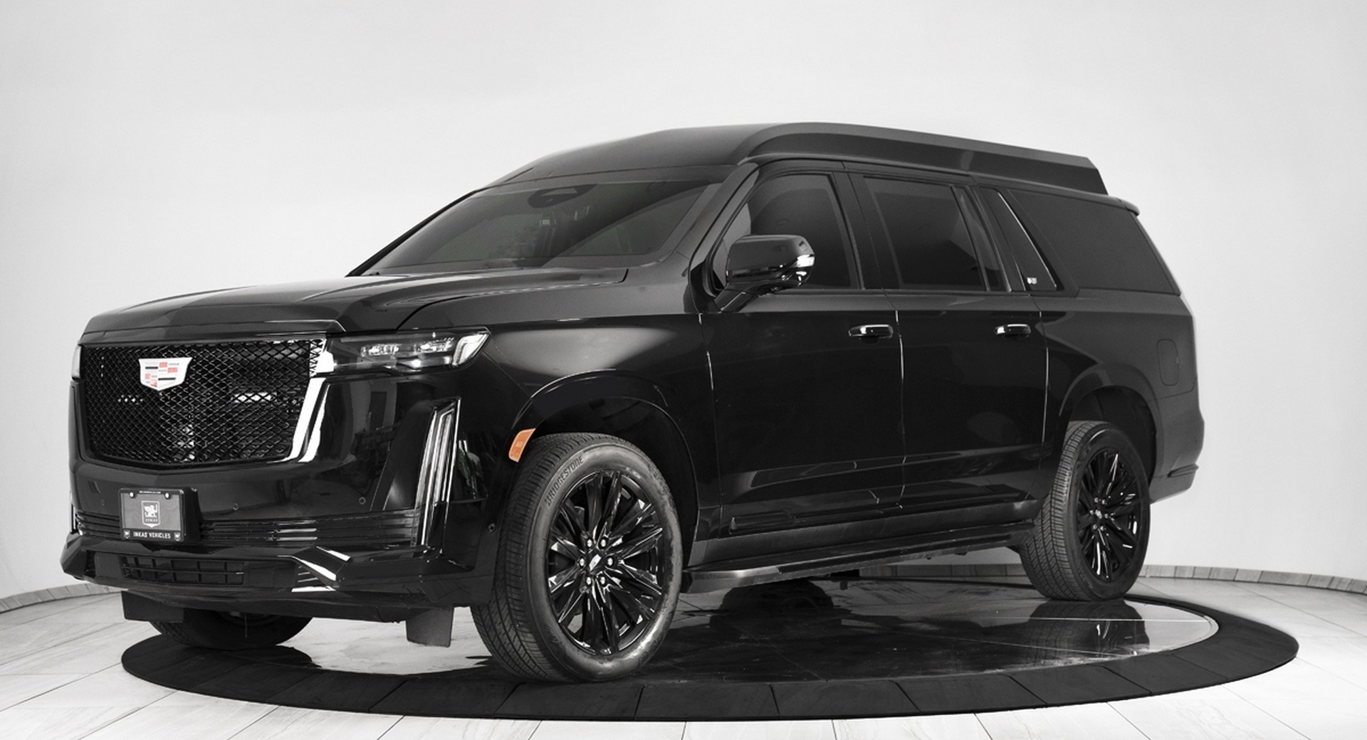 Cadillac Escalade Chairman dành cho yếu nhân ảnh 1 Cadillac Escalade Chairman danh cho yeu nhan anh 1