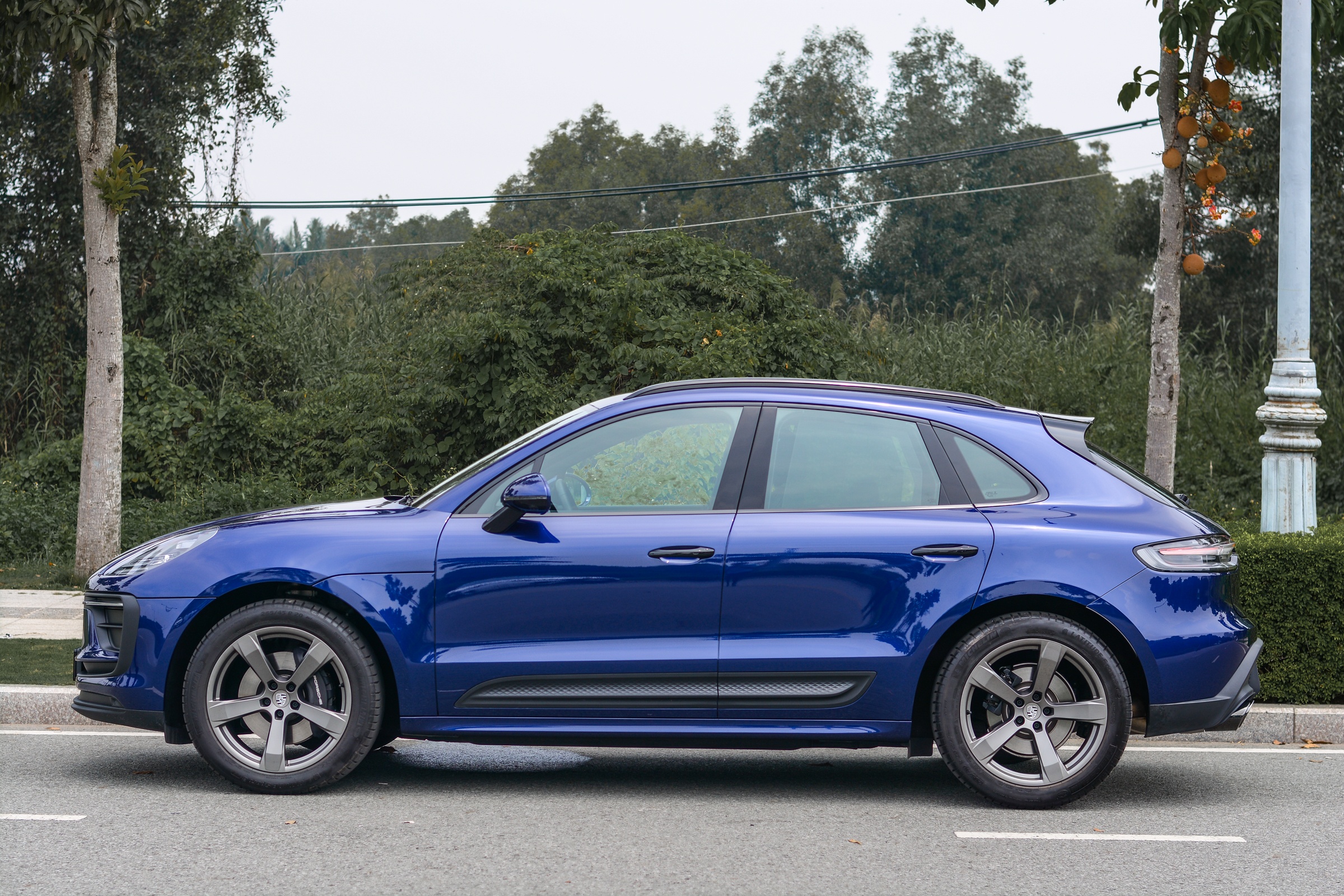 Porsche Macan 2022 với gói nâng cấp gần 1, 5 tỷ đồng ảnh 15 Porsche Macan 2022 voi goi nang cap gan 1, 5 ty dong anh 15