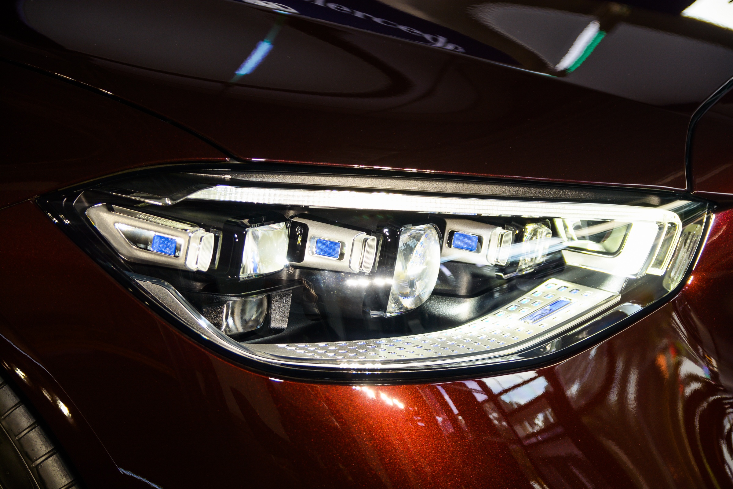 Mercedes-Maybach S 680 chinh hang gia 16 ty dong anh 4