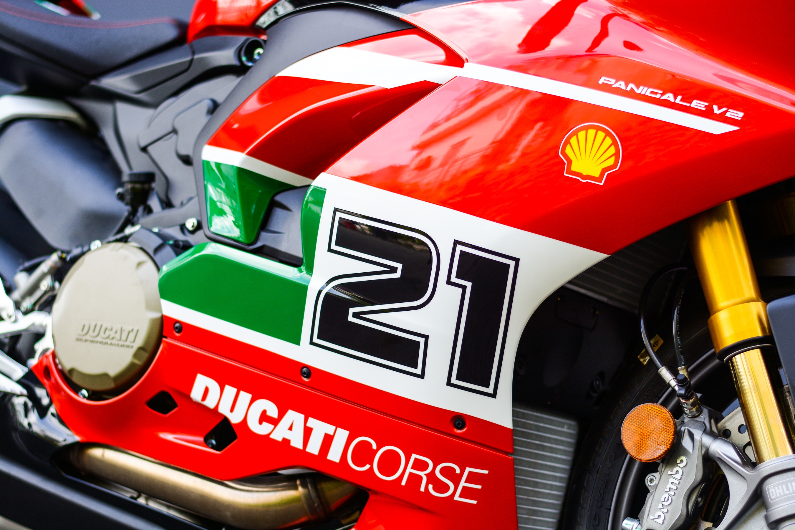 Moto Ducati Panigale V2 Bayliss anh 5