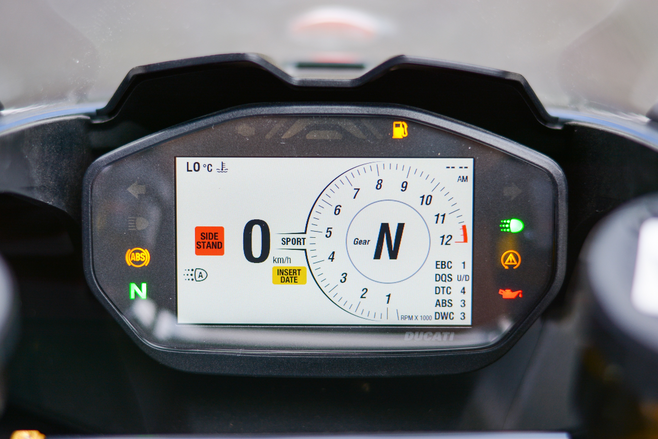 Moto Ducati Panigale V2 Bayliss anh 8