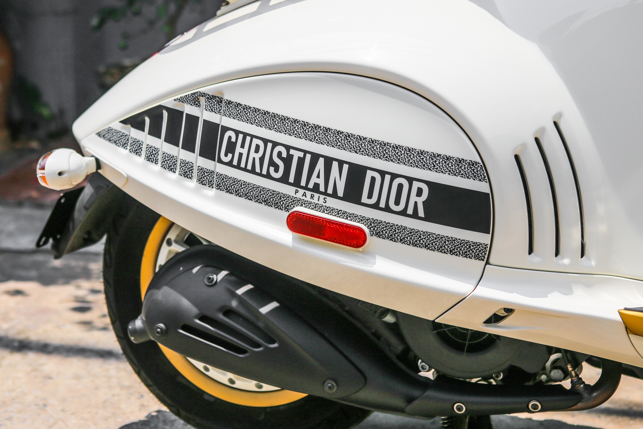 946 Christian Dior giới hạn ảnh 6 946 Christian Dior gioi han anh 6