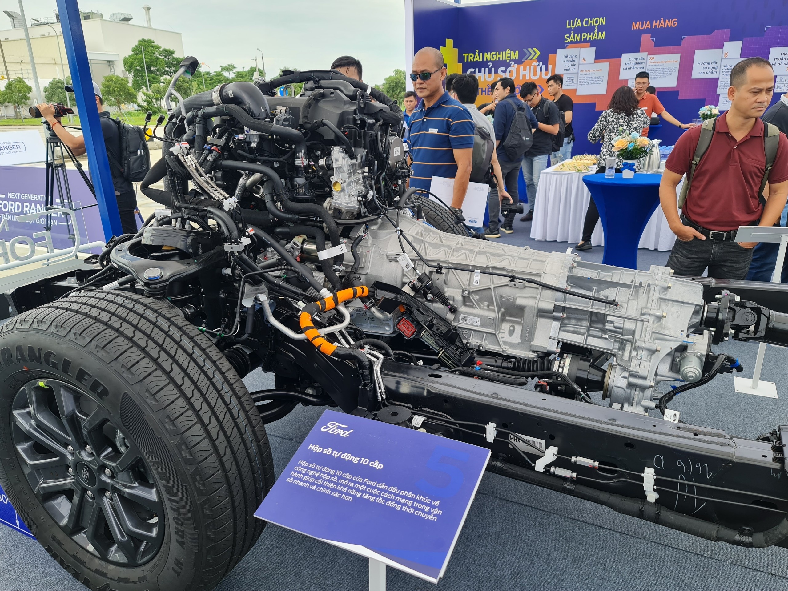 Ford Ranger 2022 ra mắt ảnh 5 Ford Ranger 2022 ra mat anh 5