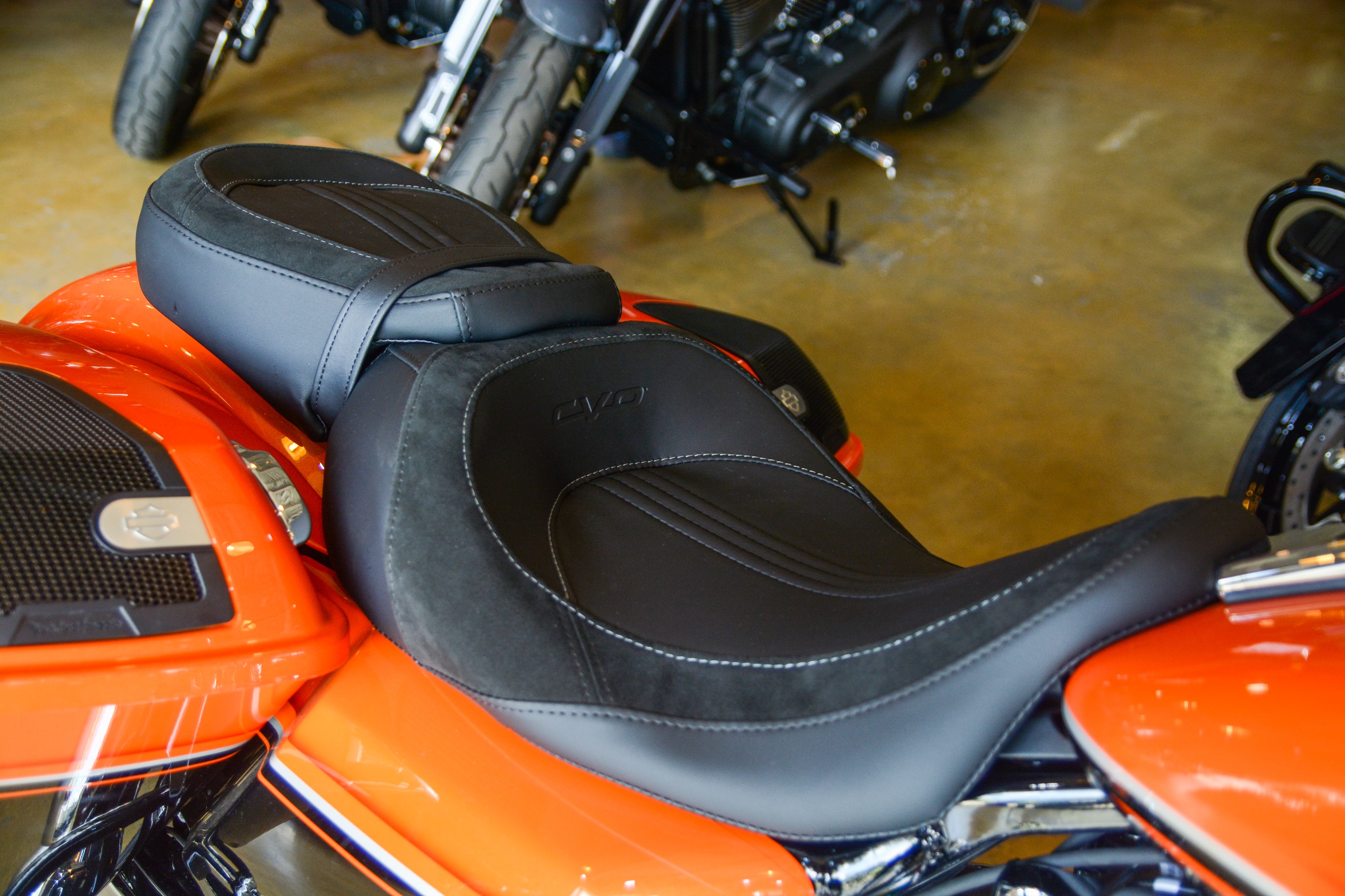 Road Glide CVO dac biet anh 9