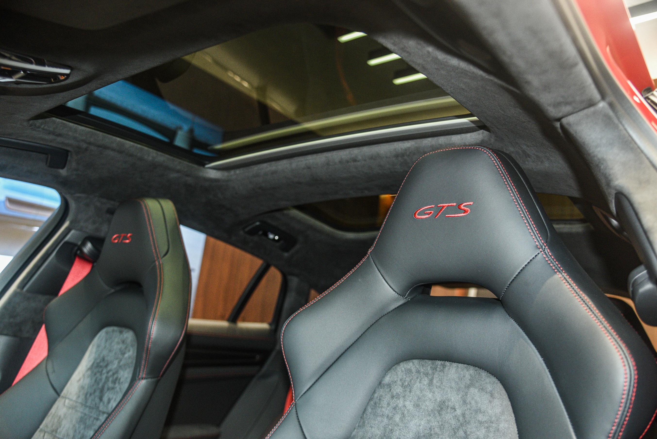 Porsche Panamera GTS nâng cấp ảnh 7 Porsche Panamera GTS nang cap anh 7