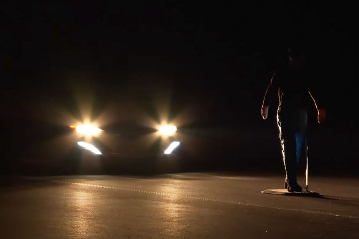 Phanh tu dong hoat dong khong on dinh vao ban dem hinh anh