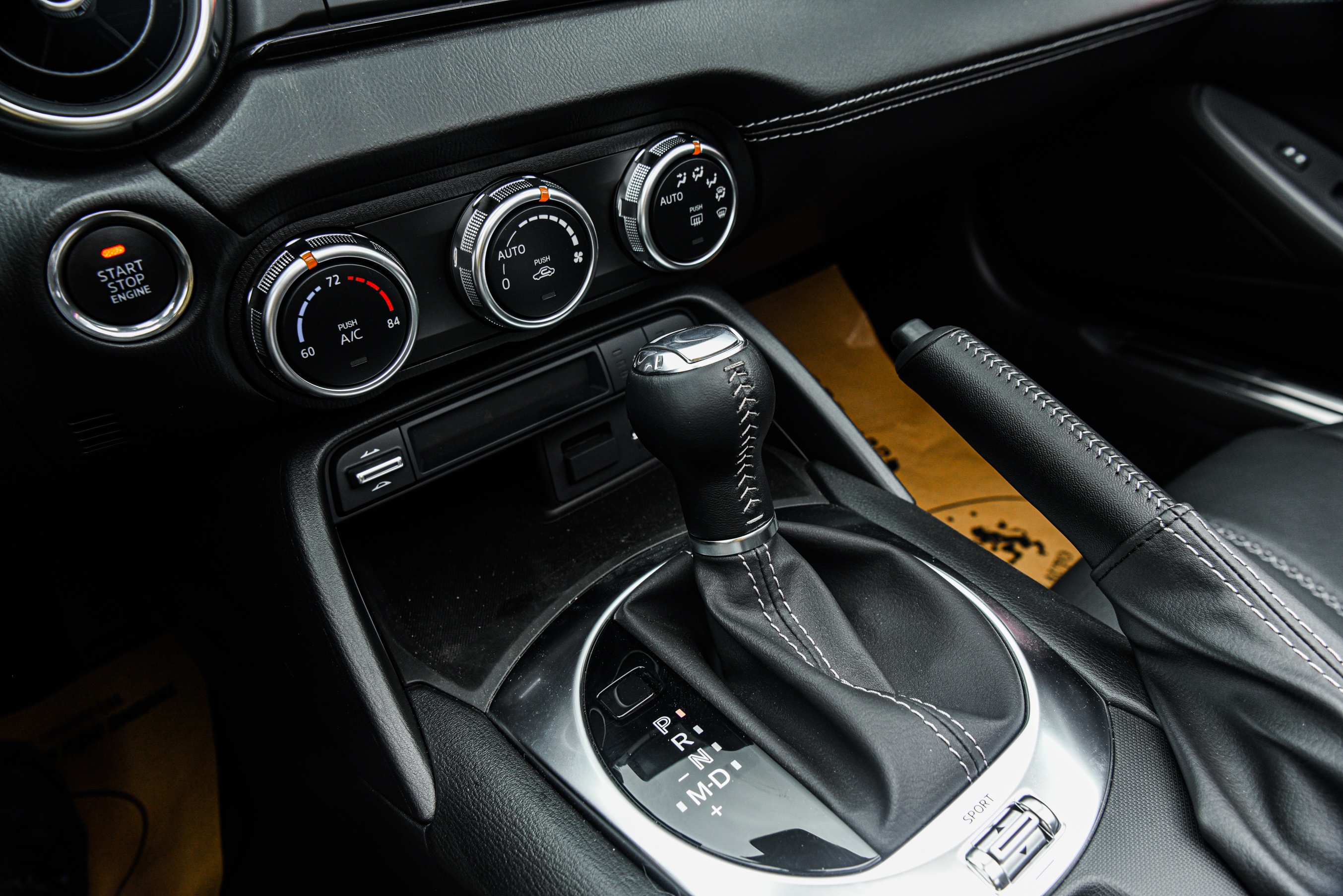 Mazda MX-5 RF Viet Nam anh 11