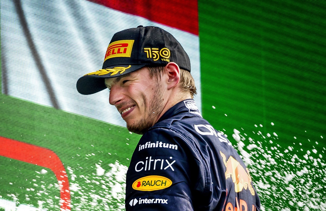 F1 Italian GP: Max Verstappen chien thang tai Monza hinh anh