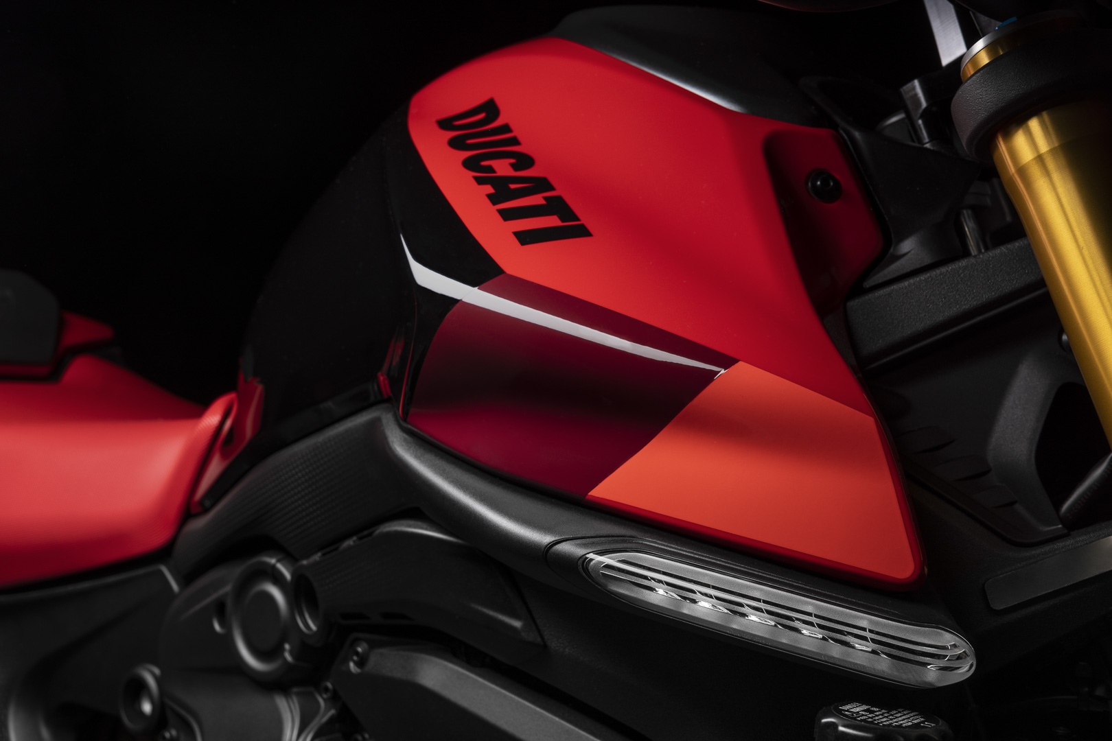 Ducati Monster SP ra mắt ảnh 2 Ducati Monster SP ra mat anh 2