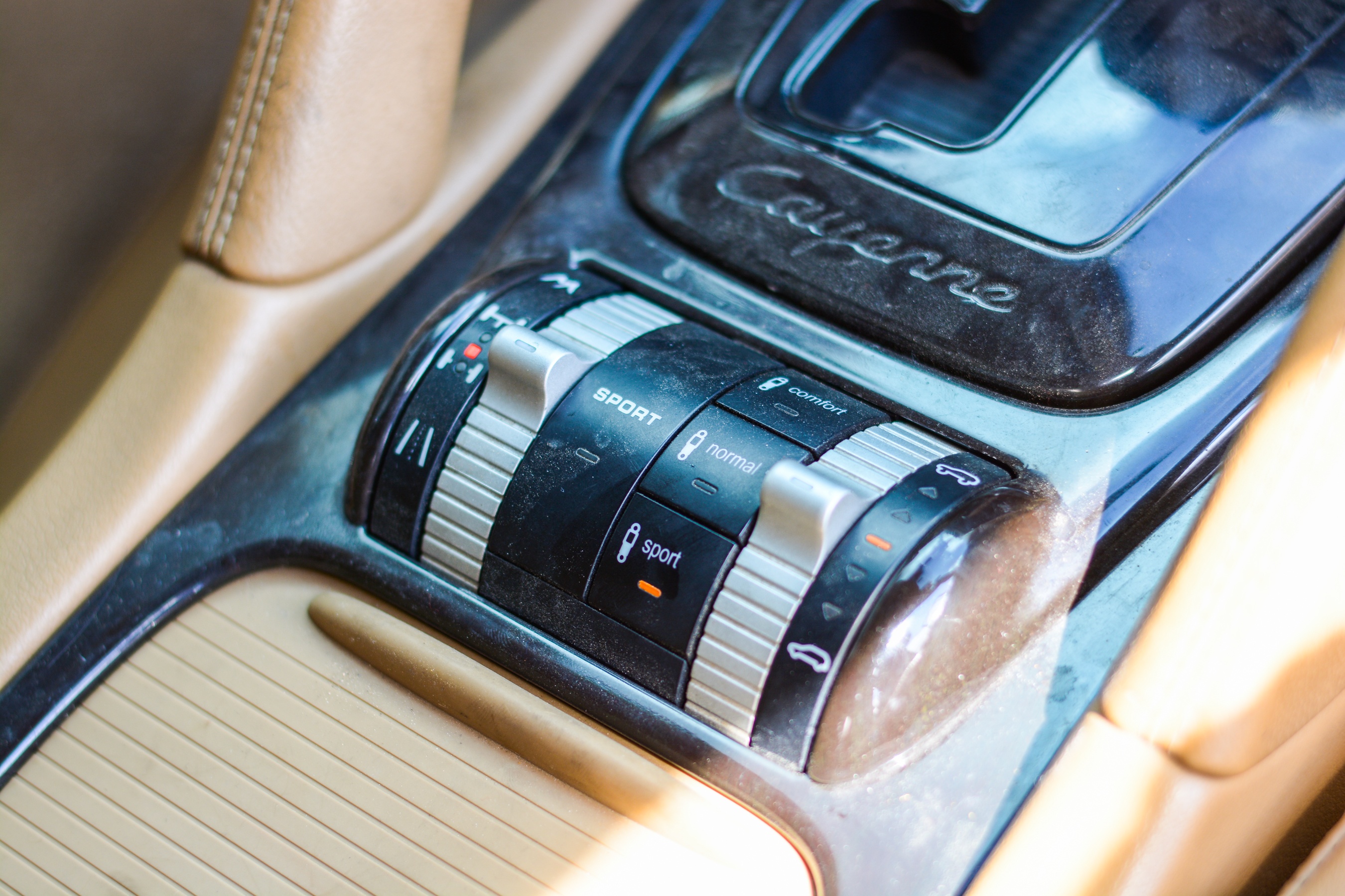 Porsche Cayenne chay off-road anh 7