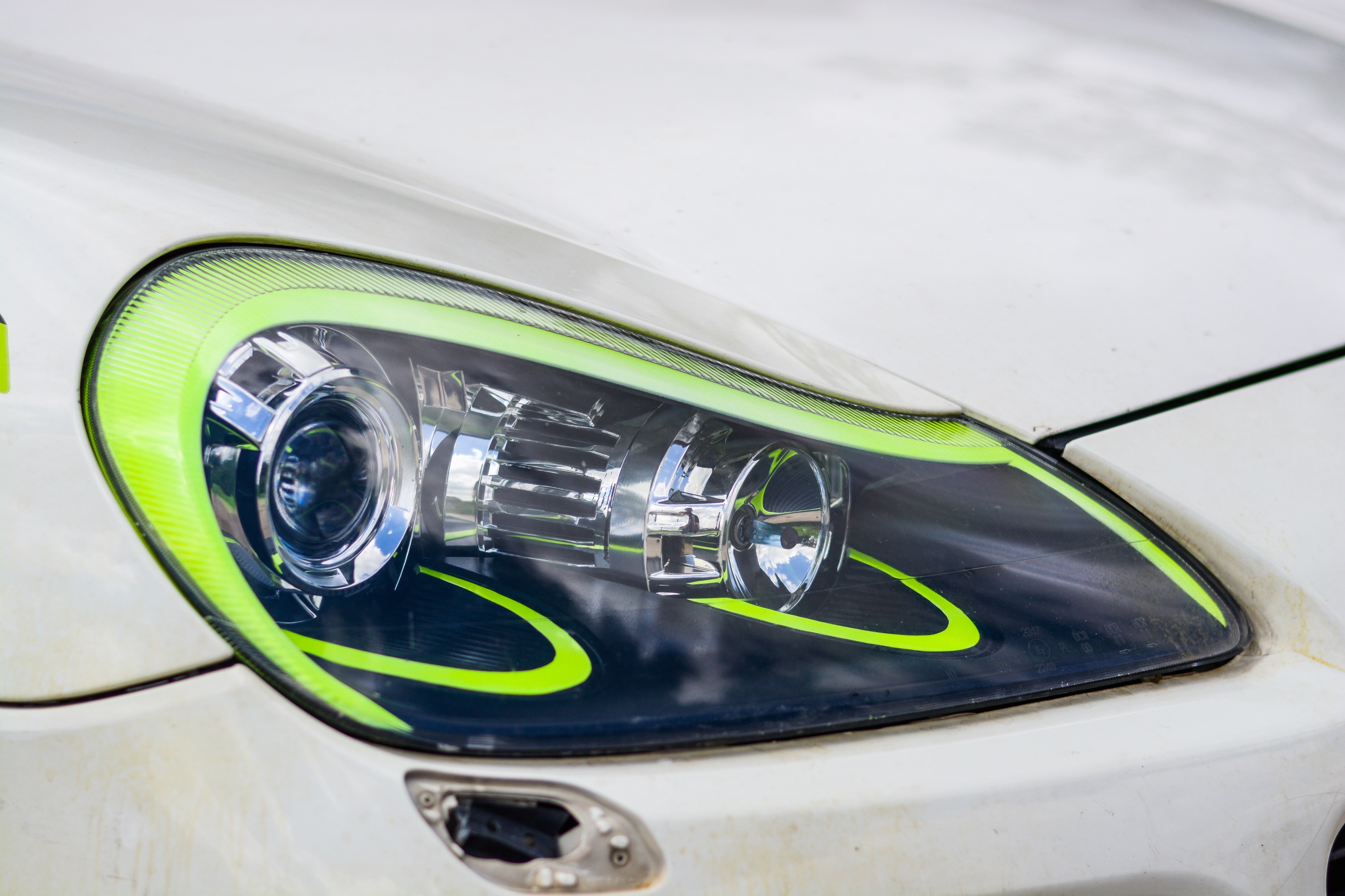 Porsche Cayenne chay off-road anh 3