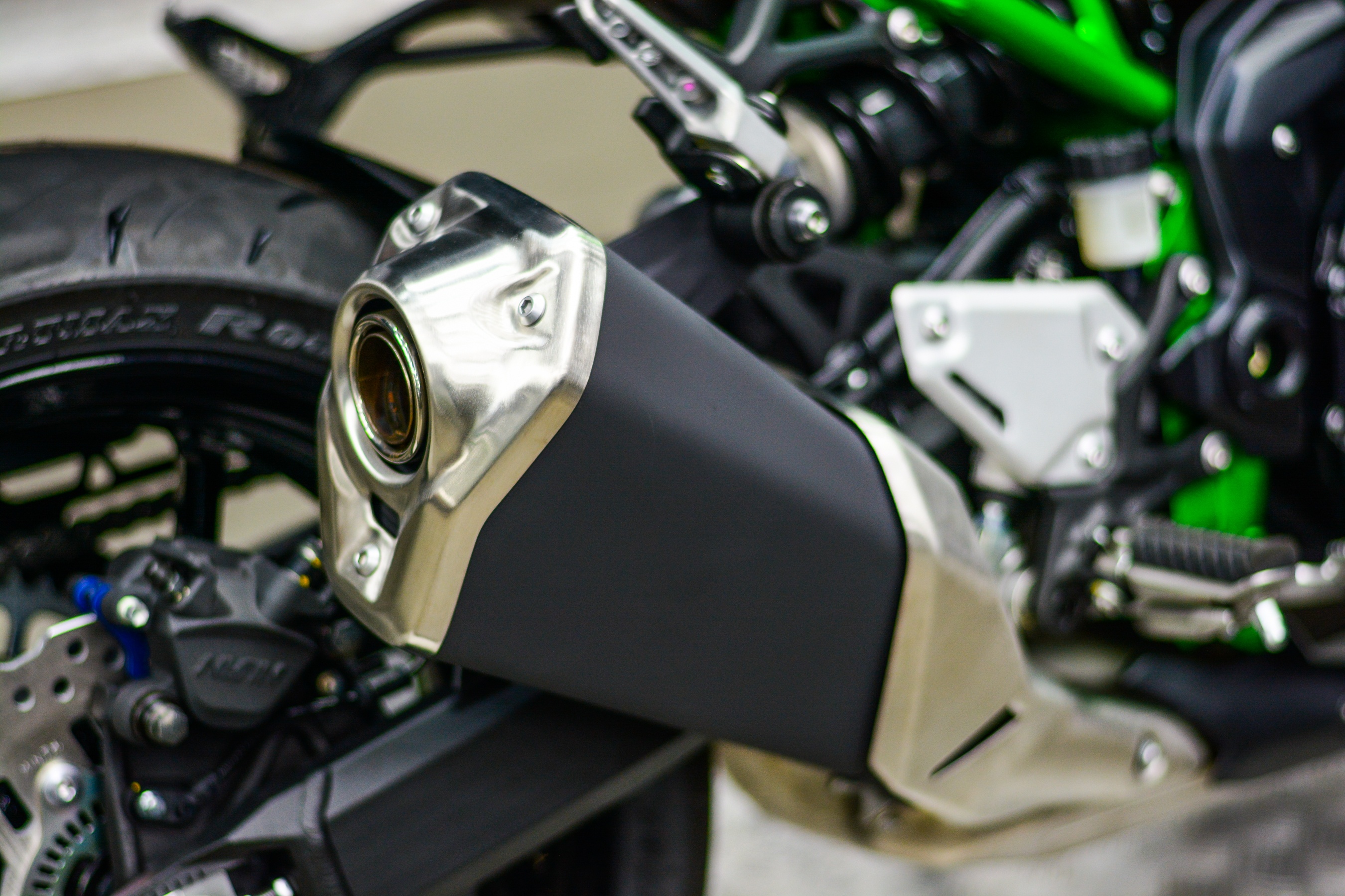 Z900 the he moi anh 7