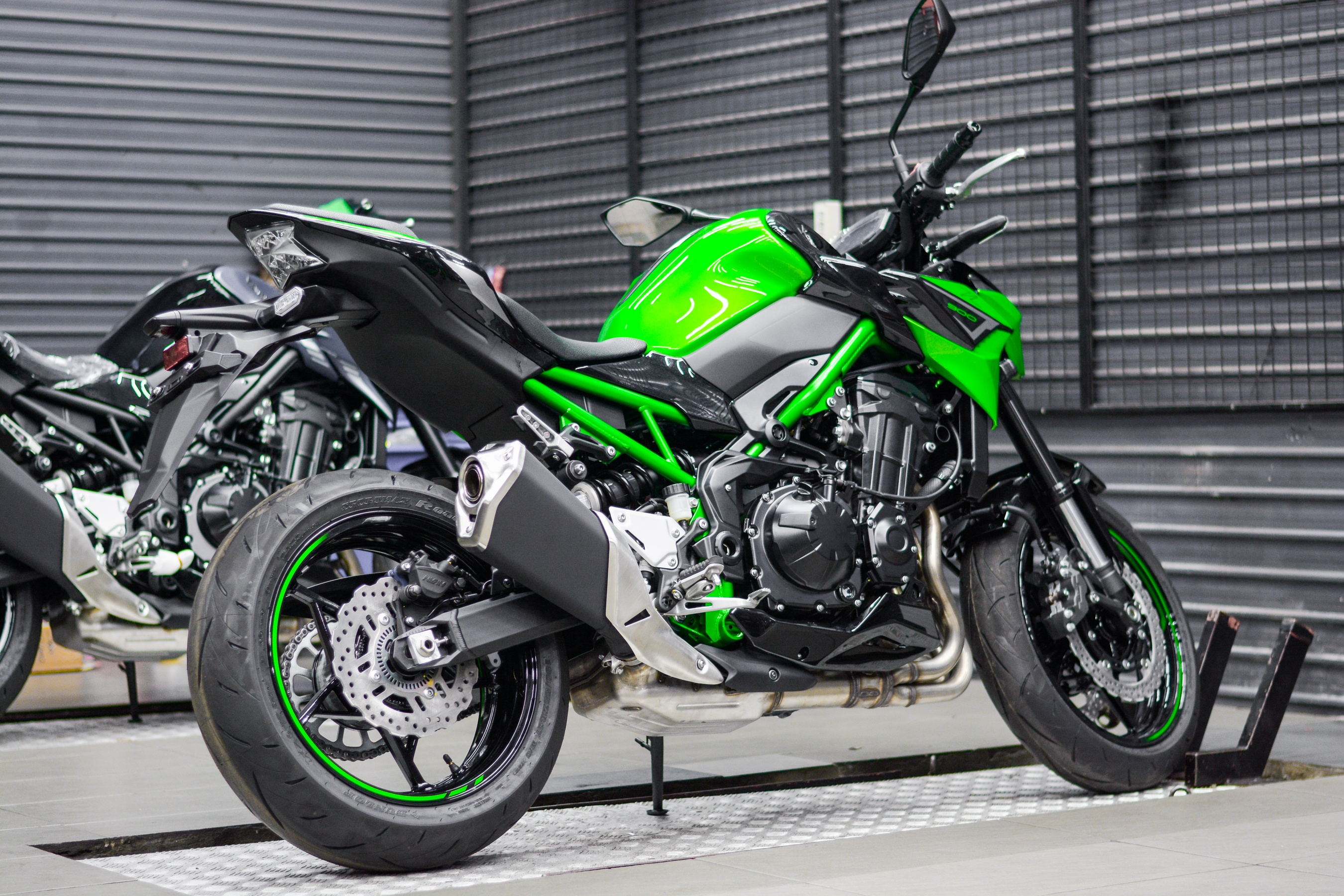 Z900 the he moi anh 10