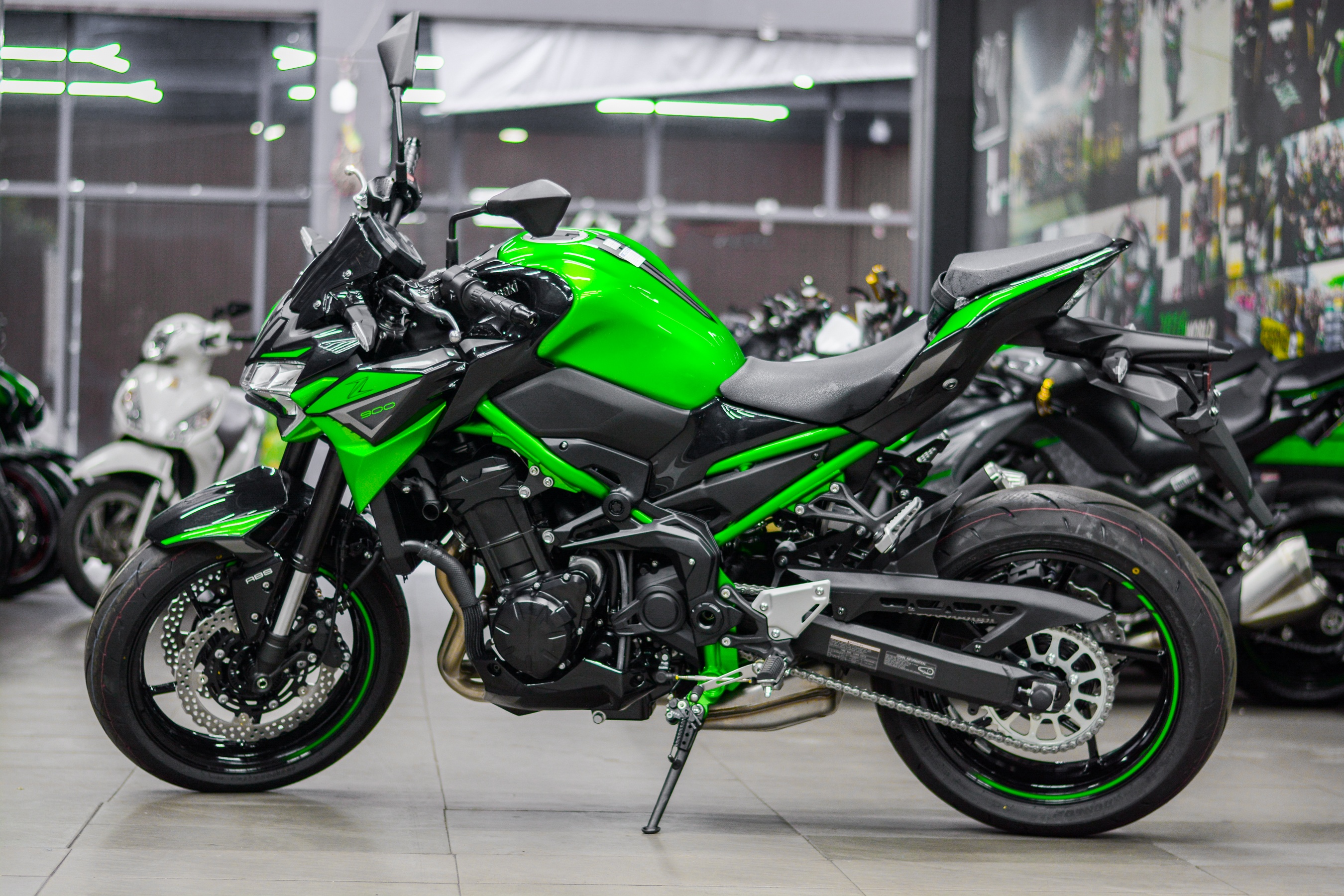 Kawasaki Z900 the he moi tang gia ban hon 30 trieu dong hinh anh