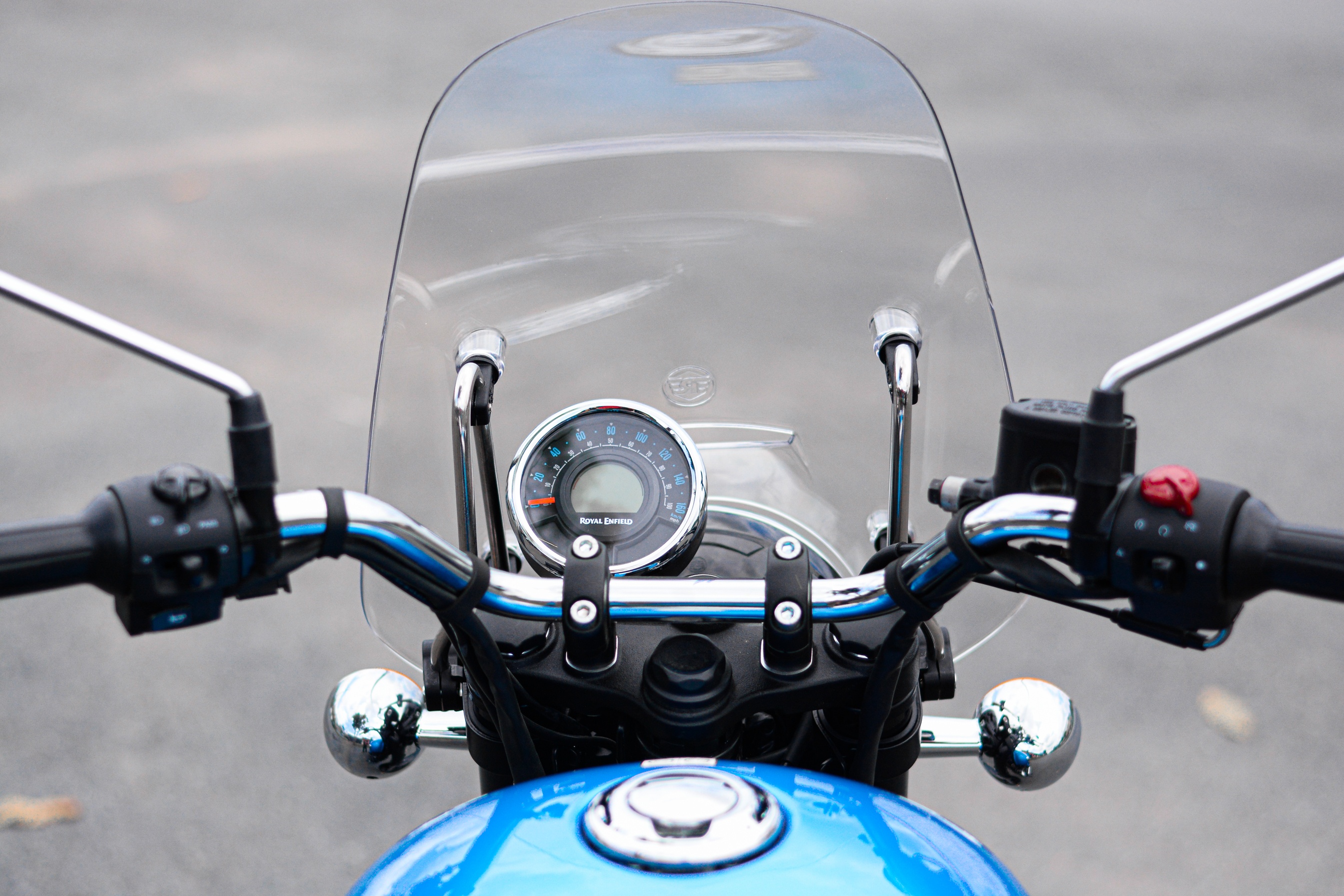 Royal Enfield Meteor 350 anh 5