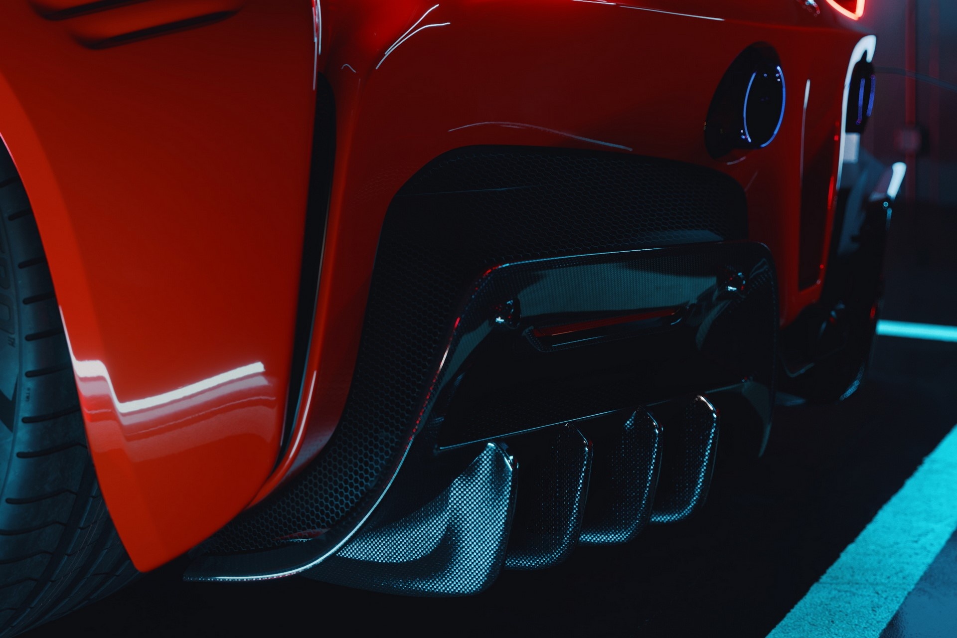 Ferrari SF90 goi do carbon anh 6