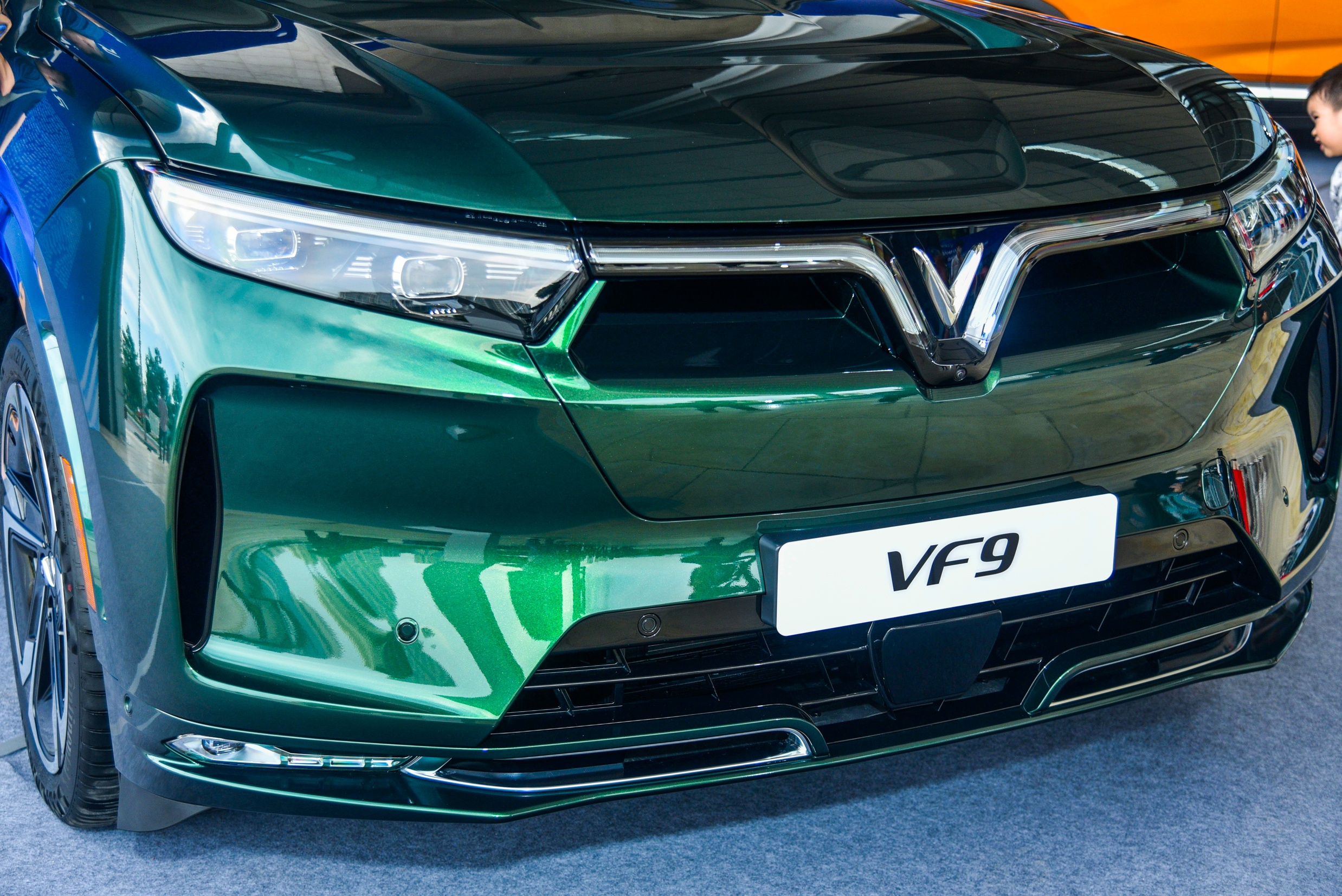 VinFast VF 9 trung bay anh 3