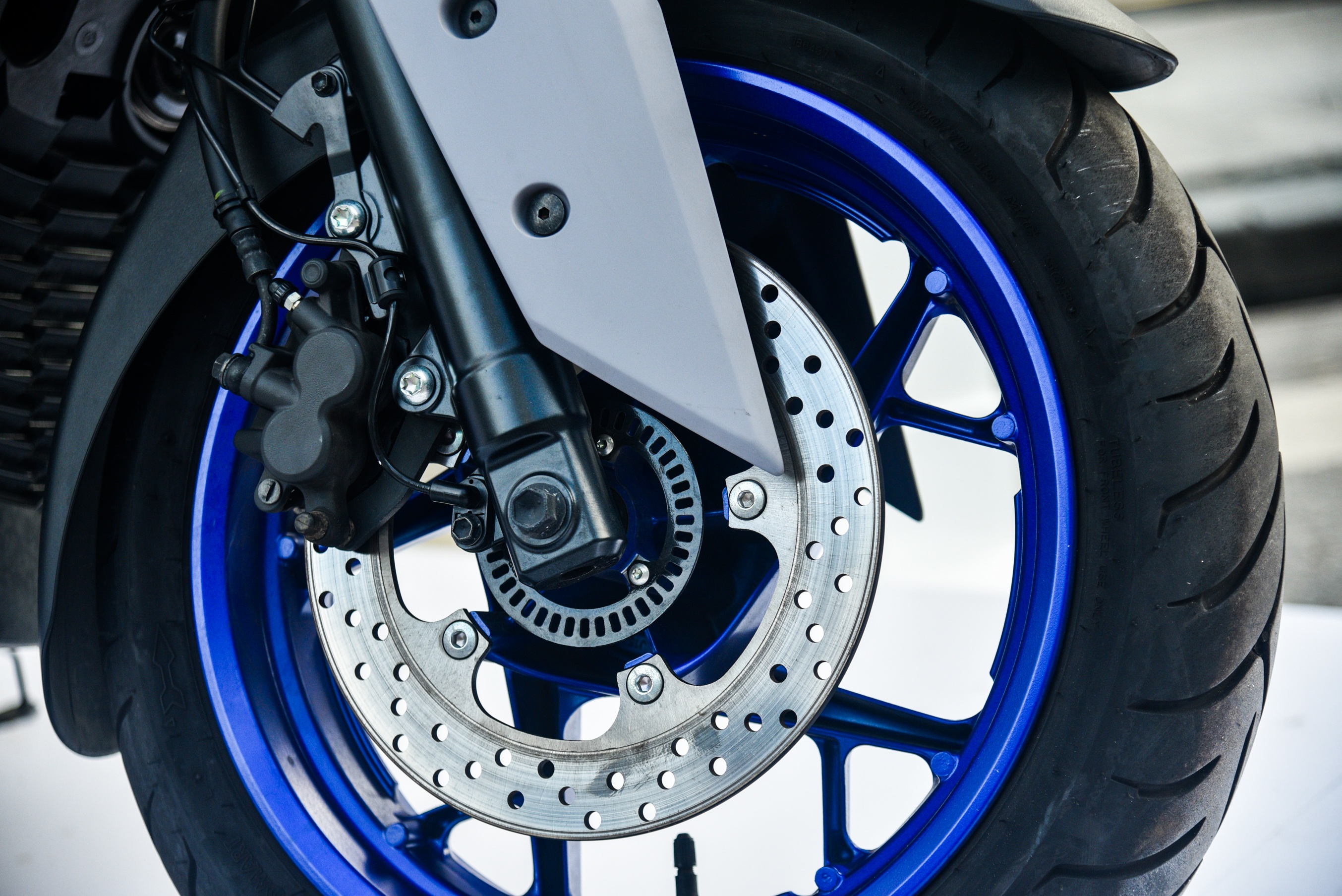 Gia xe Yamaha XMAX 300 anh 3