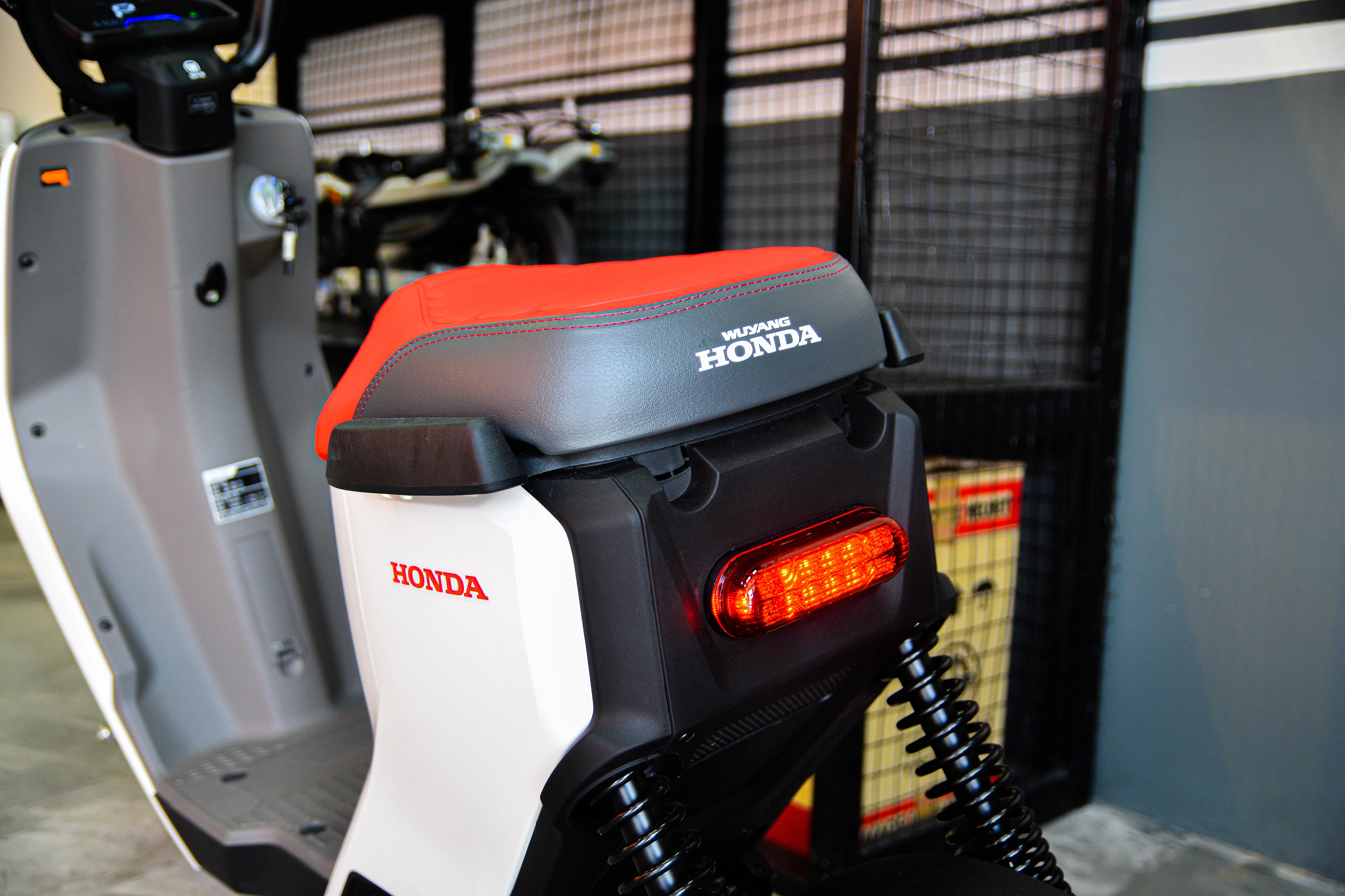 Honda U-be gia 25 trieu anh 13