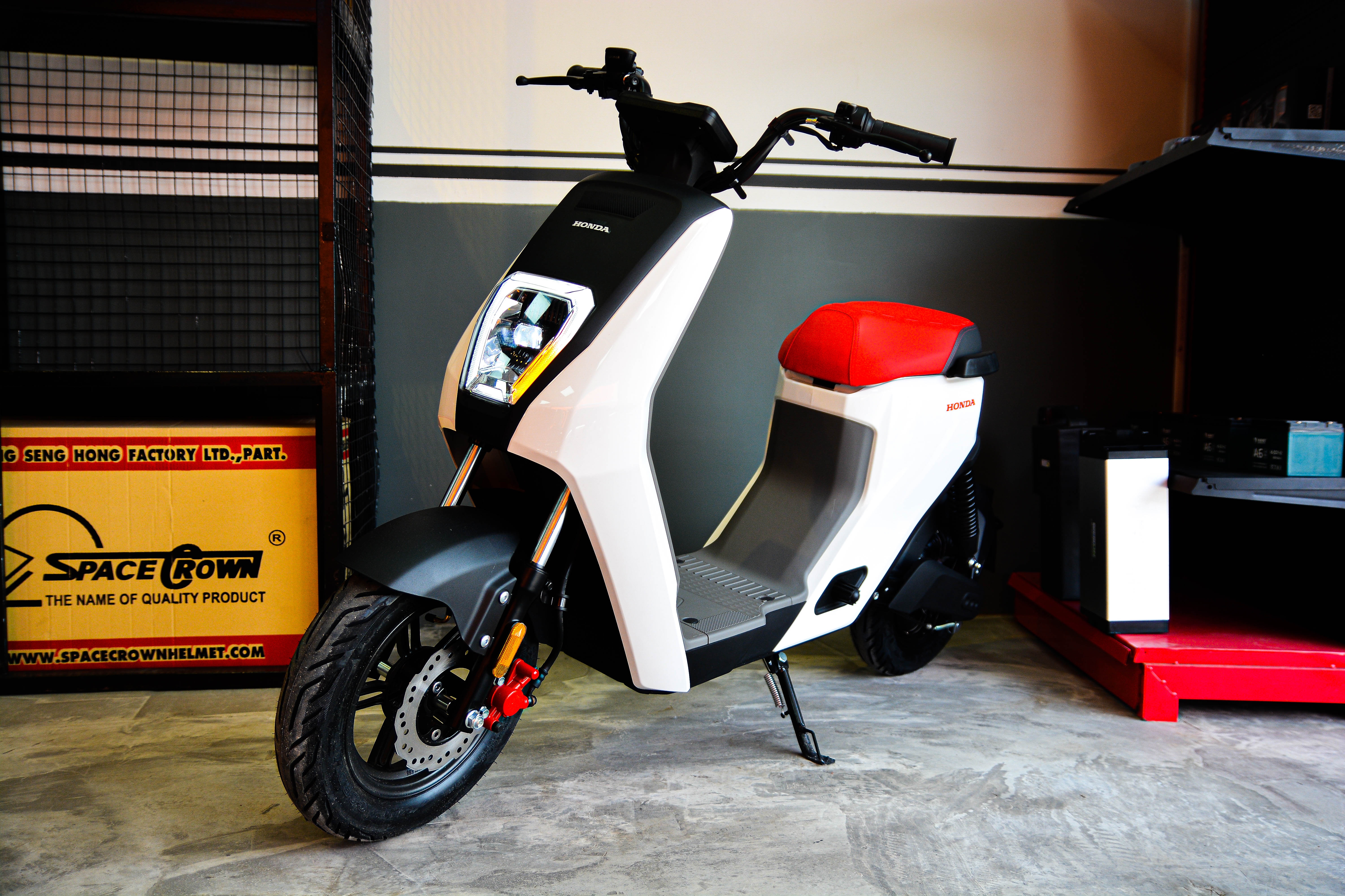 Honda U-be gia 25 trieu anh 1