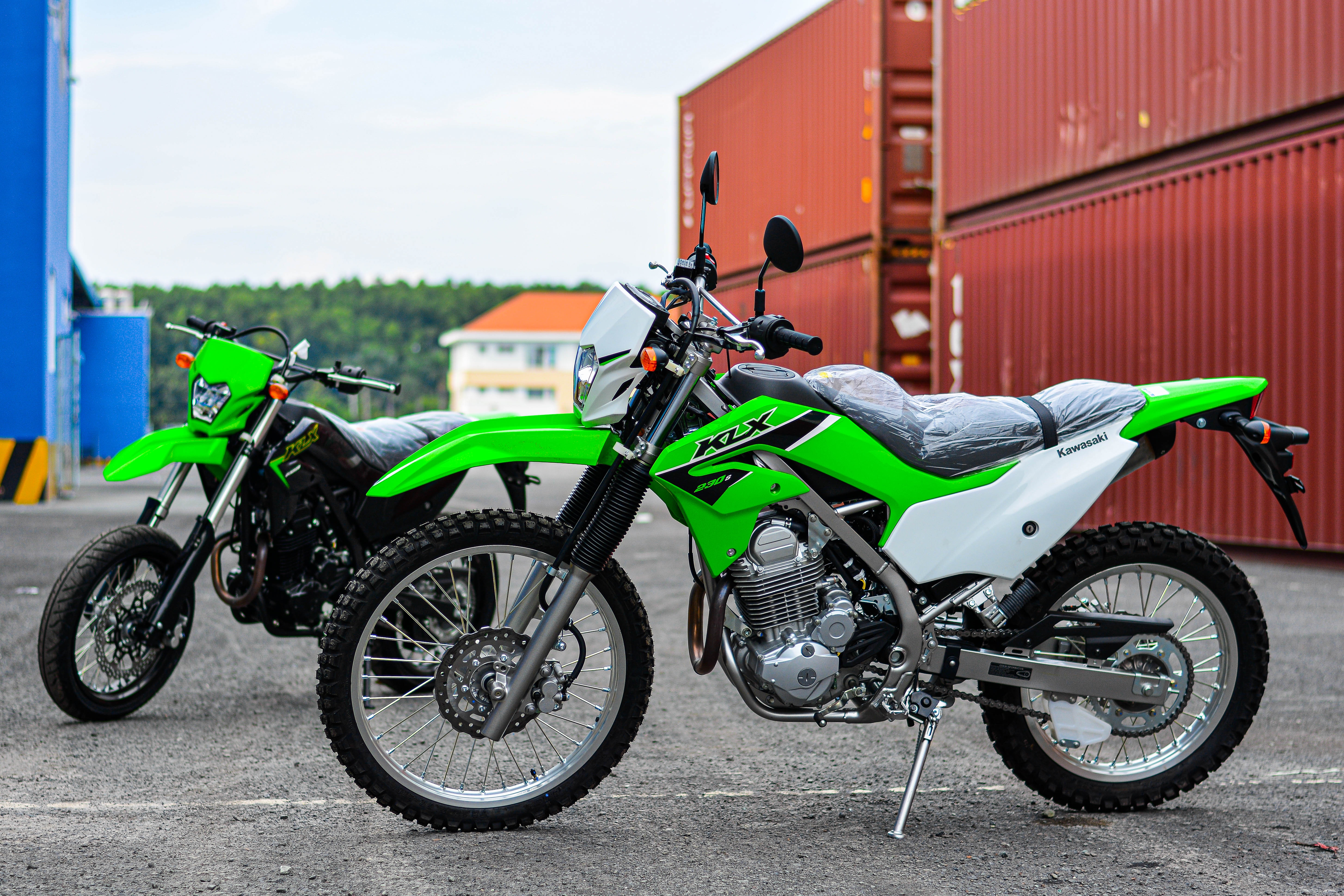 Kawasaki KLX230 gia SH 350i anh 13