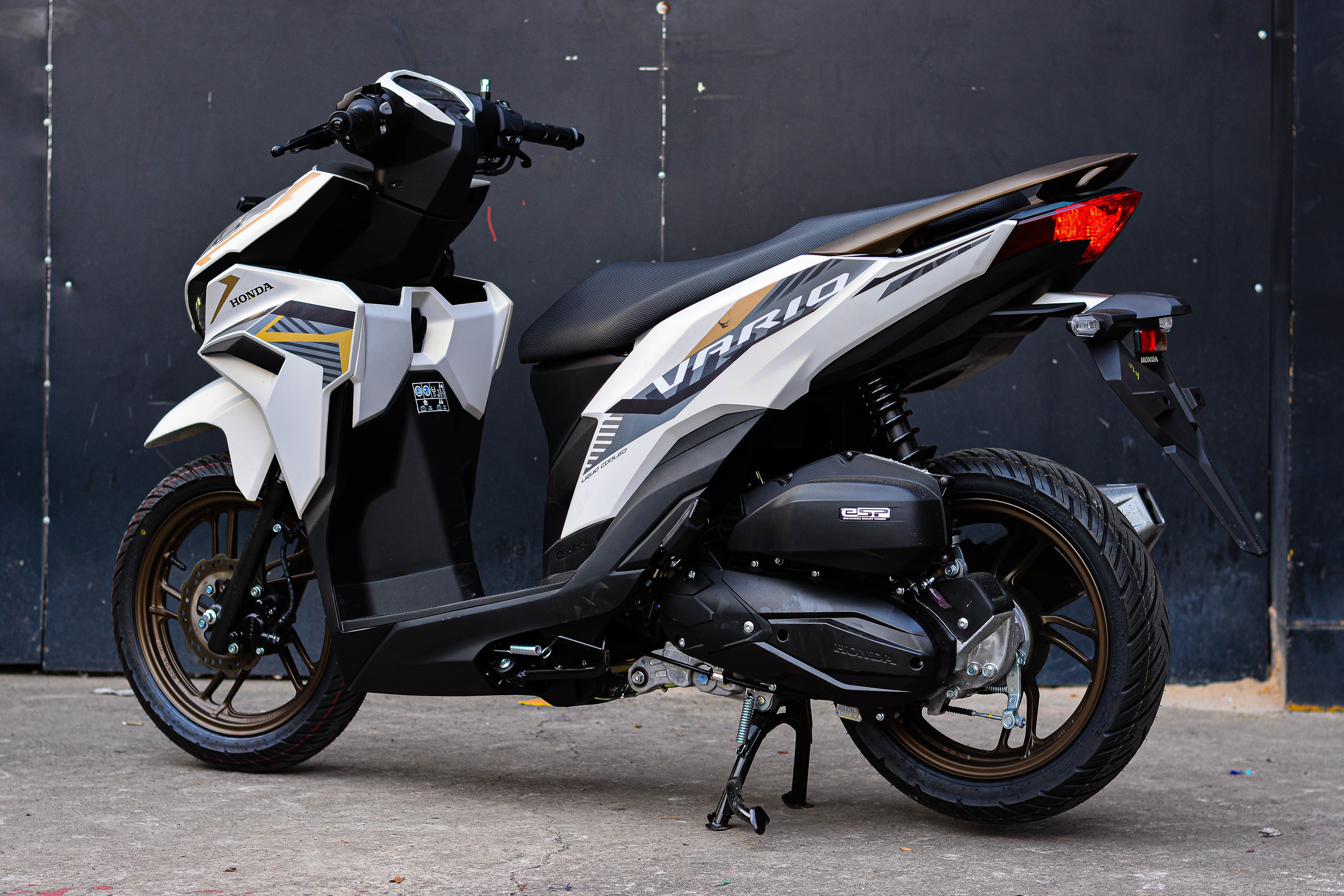 Vario 125 moi Viet Nam anh 2