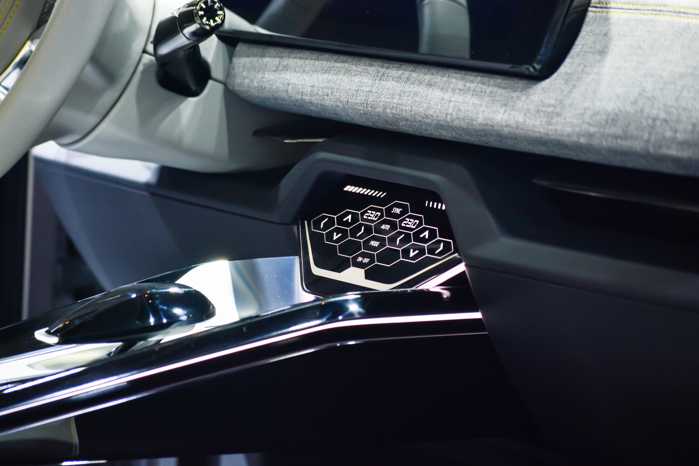 SUV dang mong cho VMS anh 10