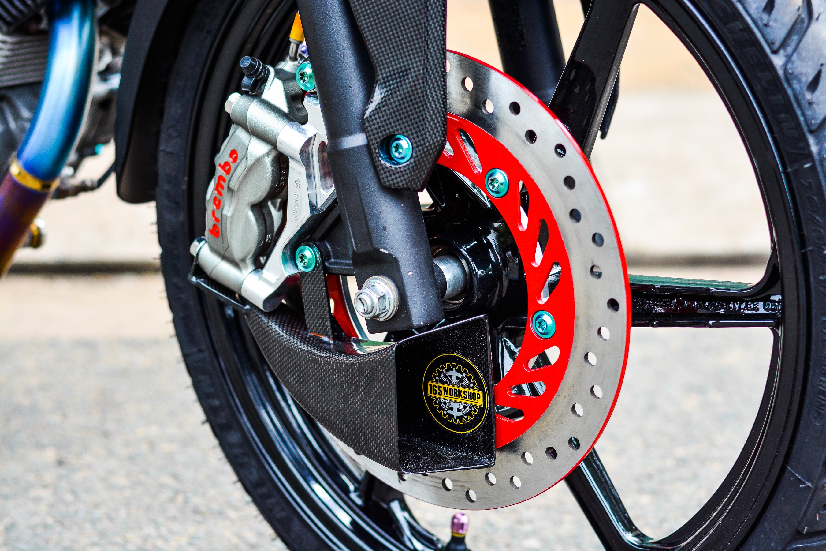 Suzuki FX do carbon anh 4