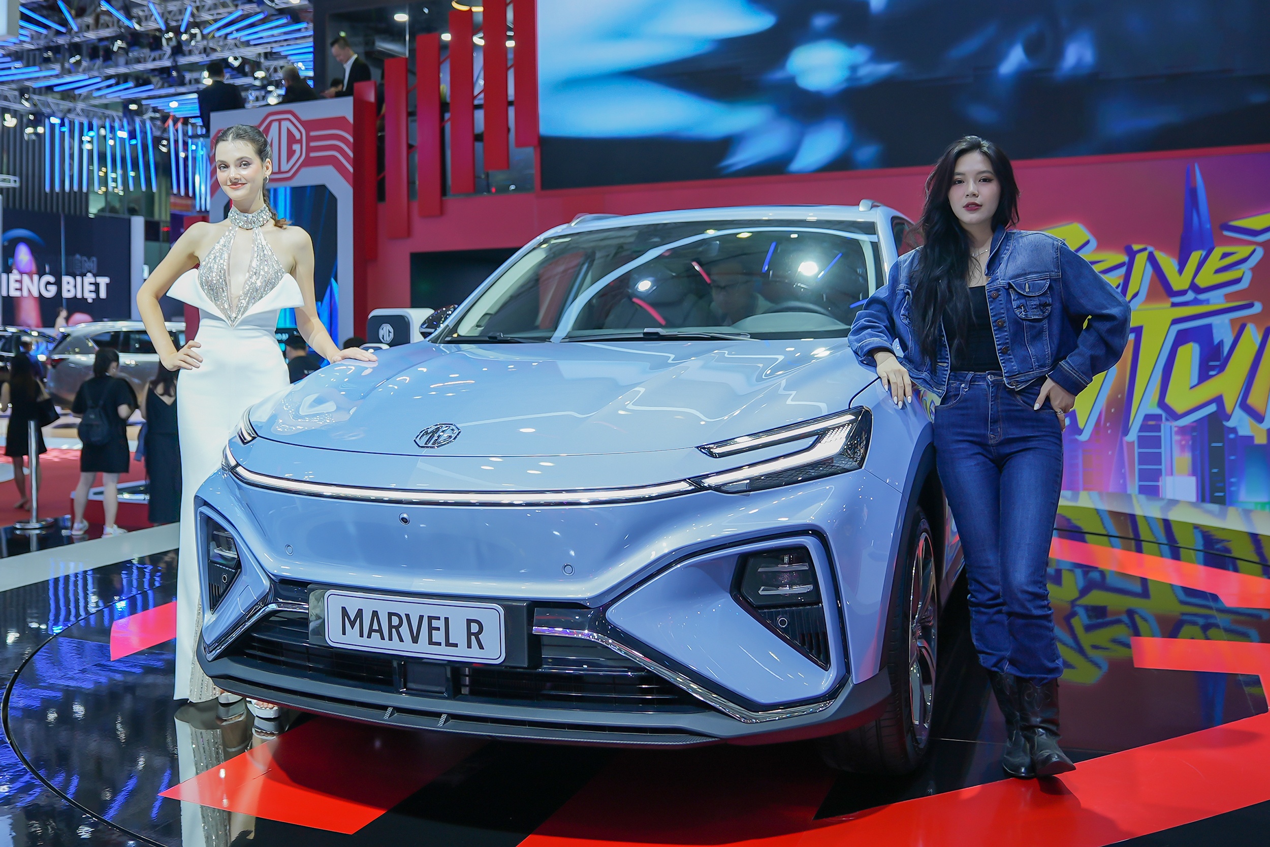 Kham pha SUV dien MG Marvel R tai VMS 2022 hinh anh