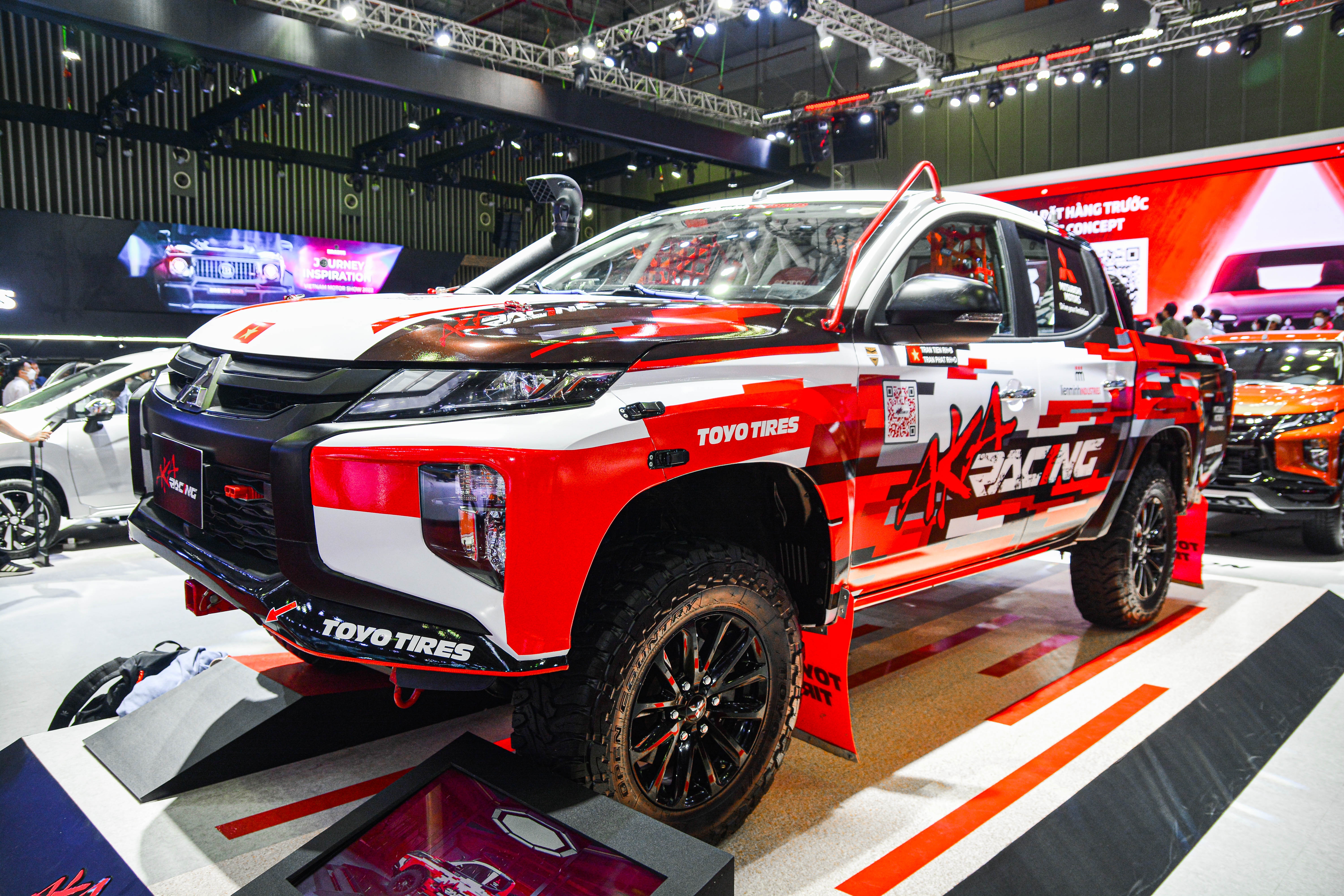 Chi tiet Mitsubishi Triton phien ban dua cua tay lai Viet Nam hinh anh