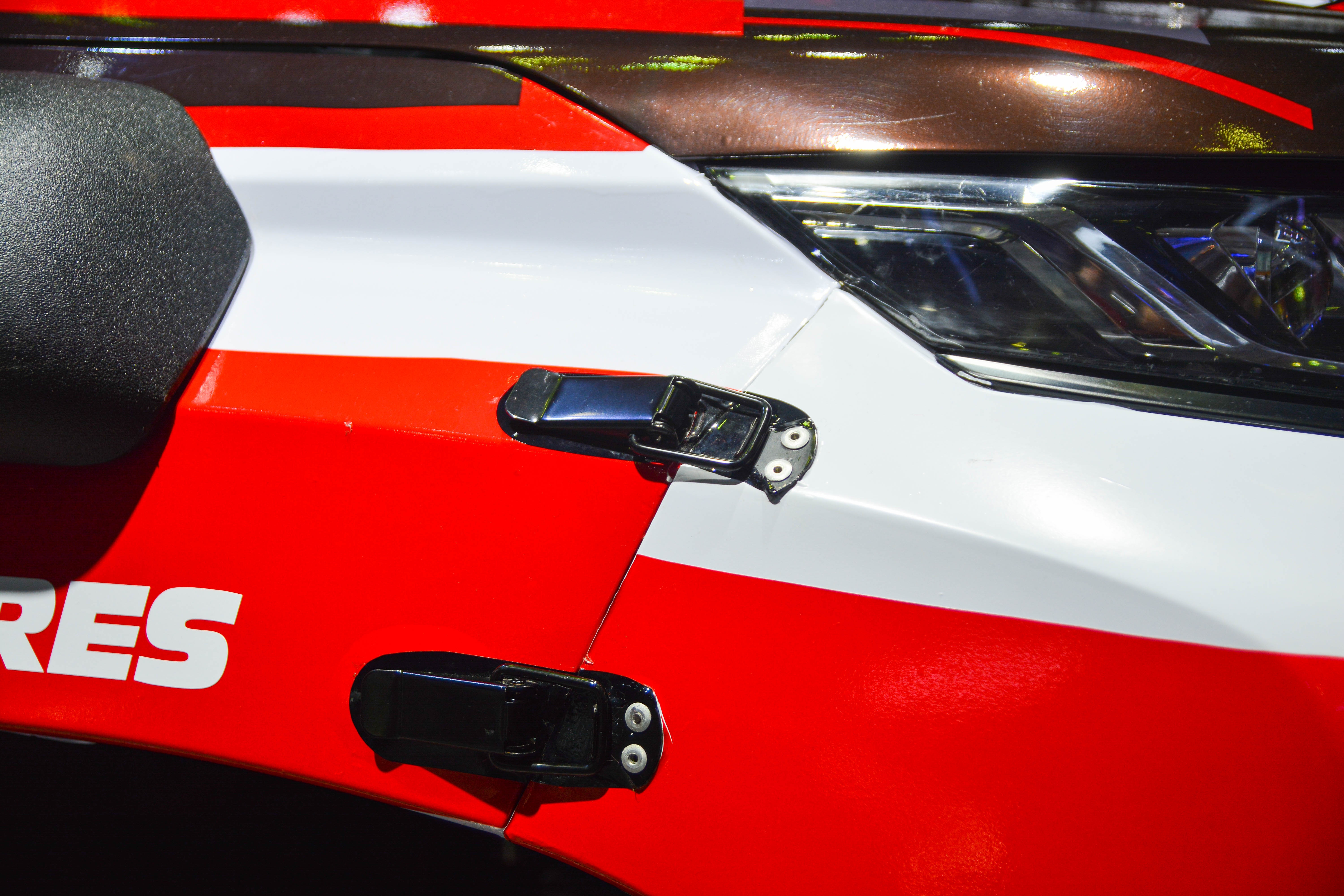 Mitsubishi Triton phien ban dua anh 7