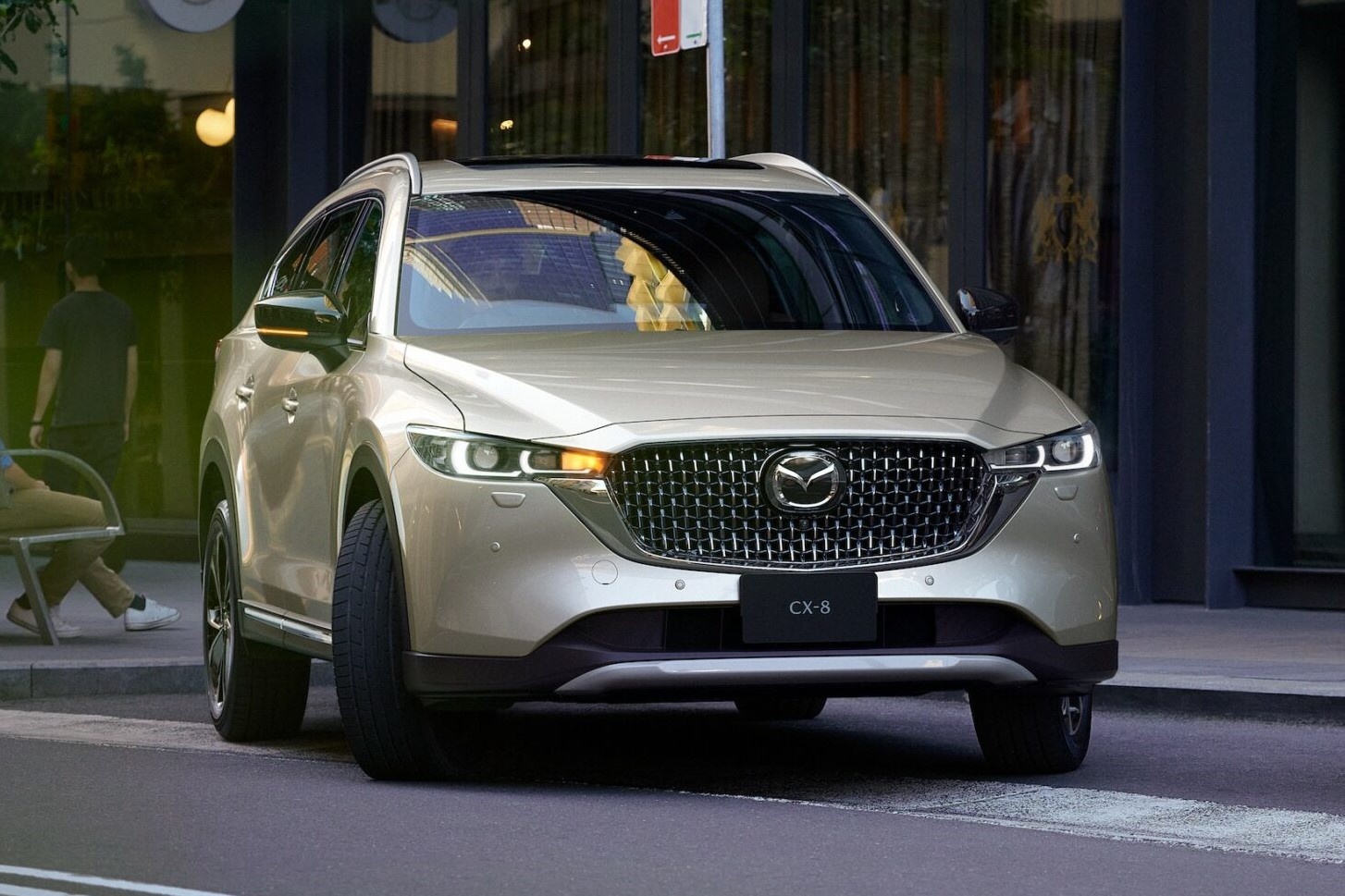 Mazda CX-8 2023 duoc nang cap thiet ke hinh anh