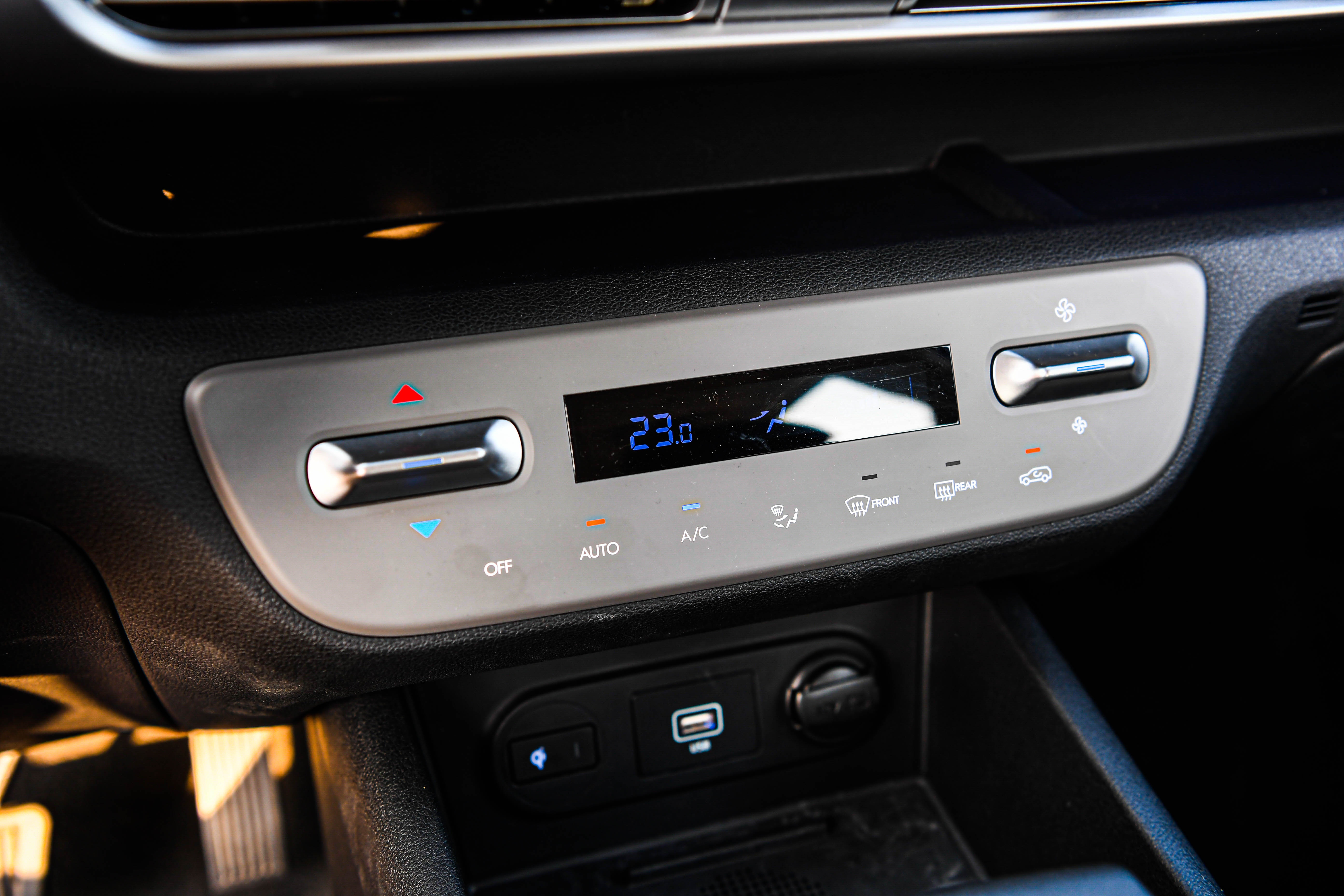 Hyundai Stargazer bản 7 chỗ ảnh 7 Hyundai Stargazer ban 7 cho anh 7