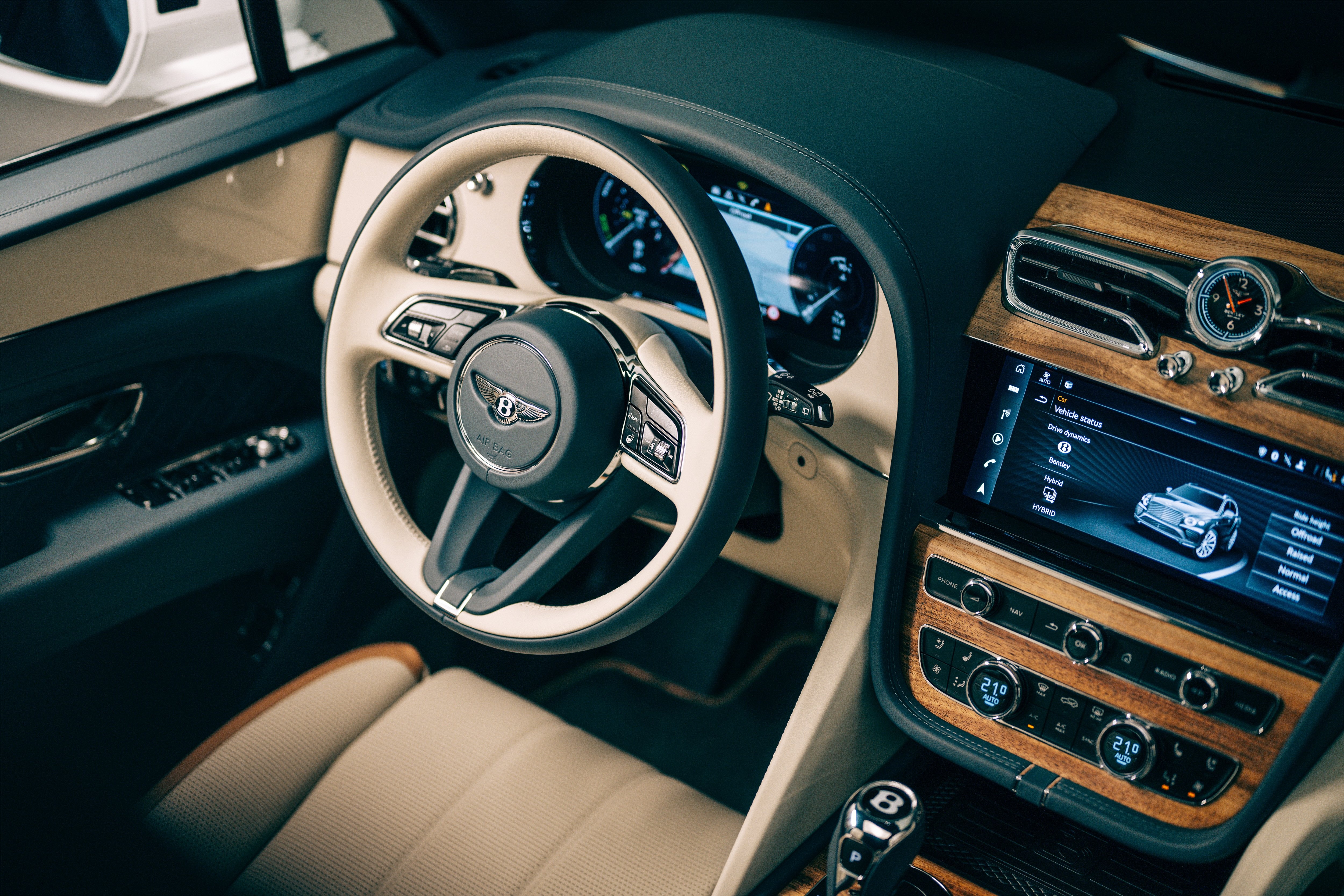 Bentley Bentayga bản giới hạn ảnh 7 Bentley Bentayga ban gioi han anh 7