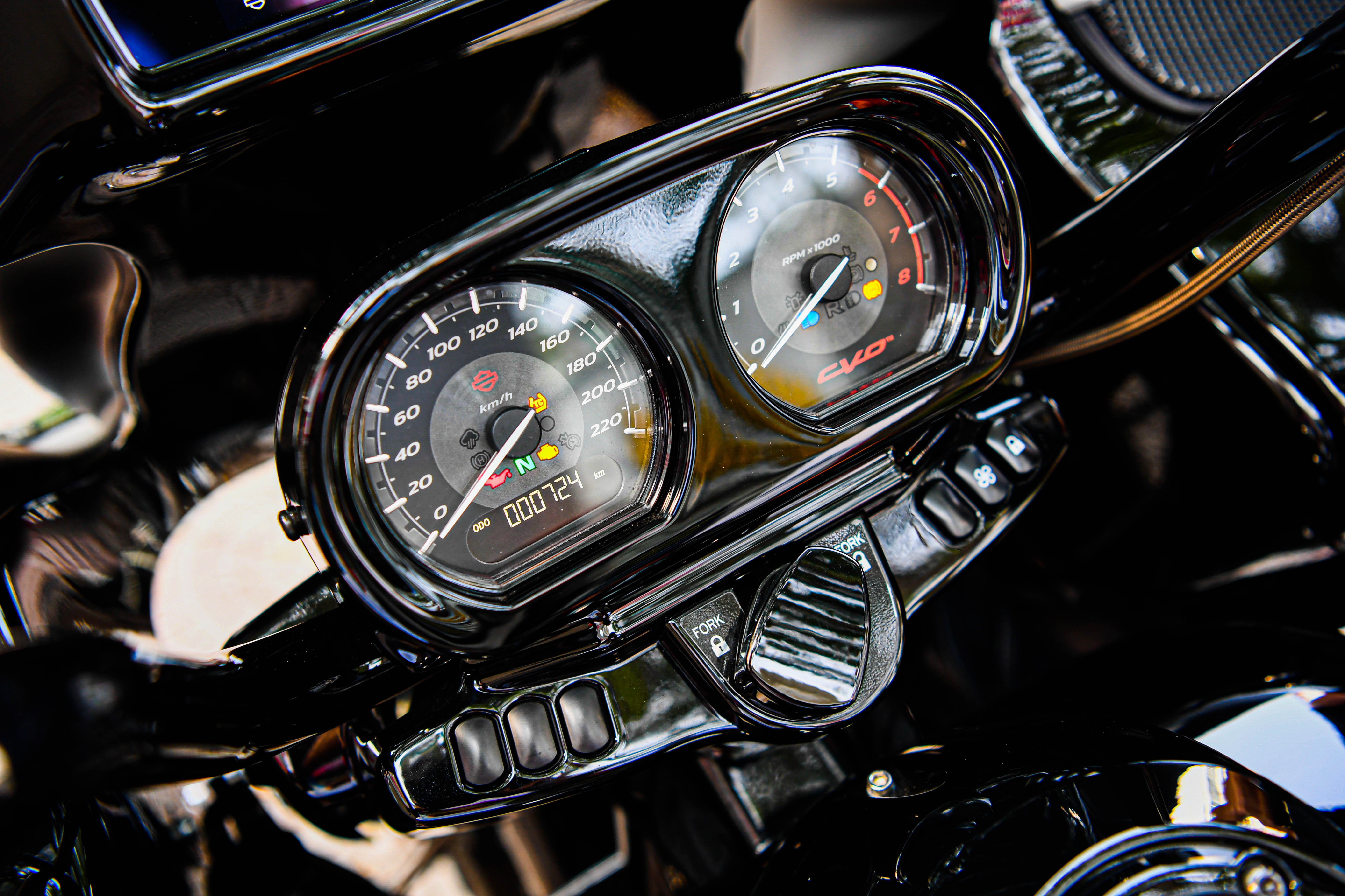 Harley-Davidson Road Glide CVO ảnh 6 Harley-Davidson Road Glide CVO anh 6