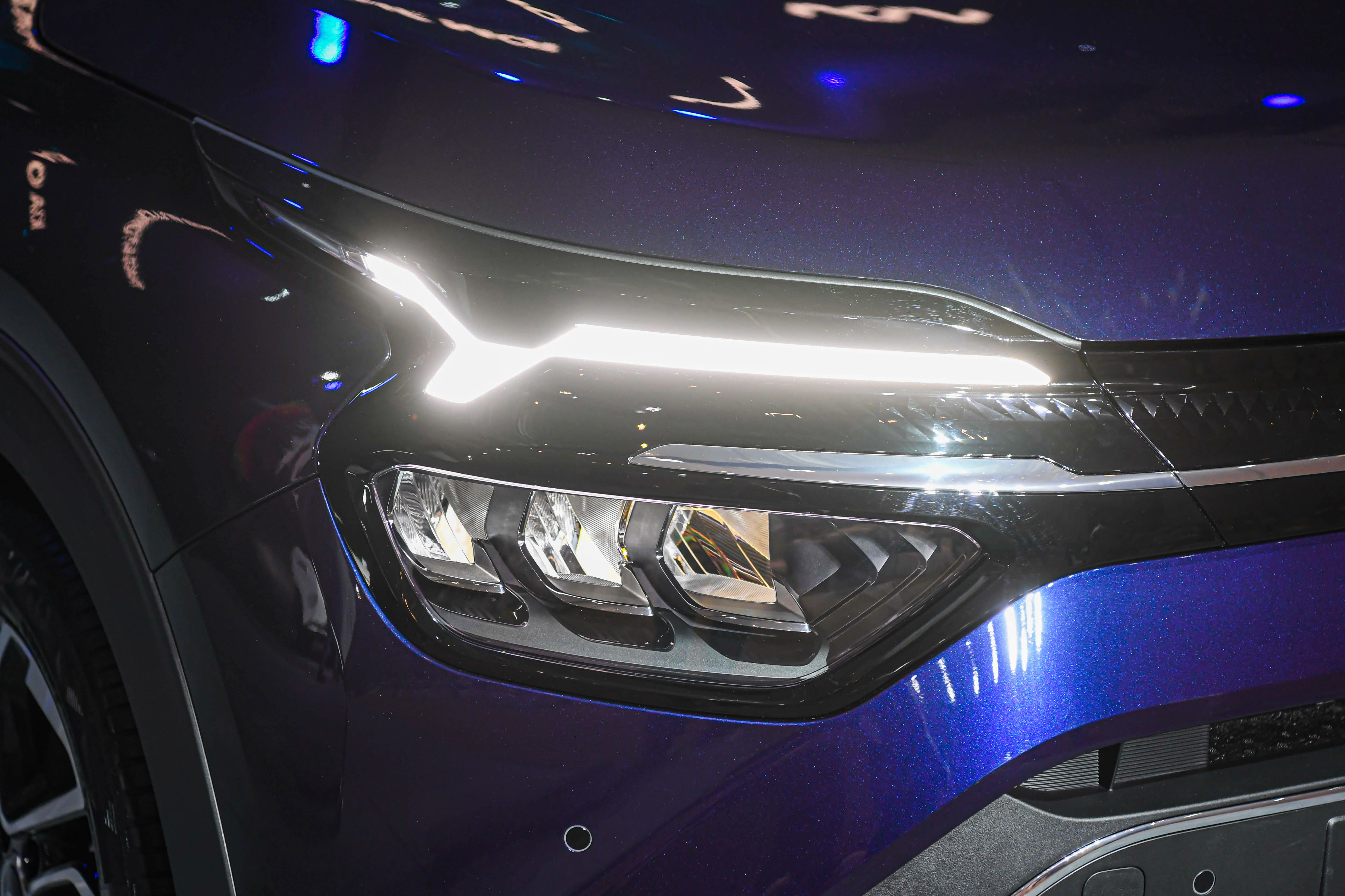 Carens phien ban 6 ghe anh 3