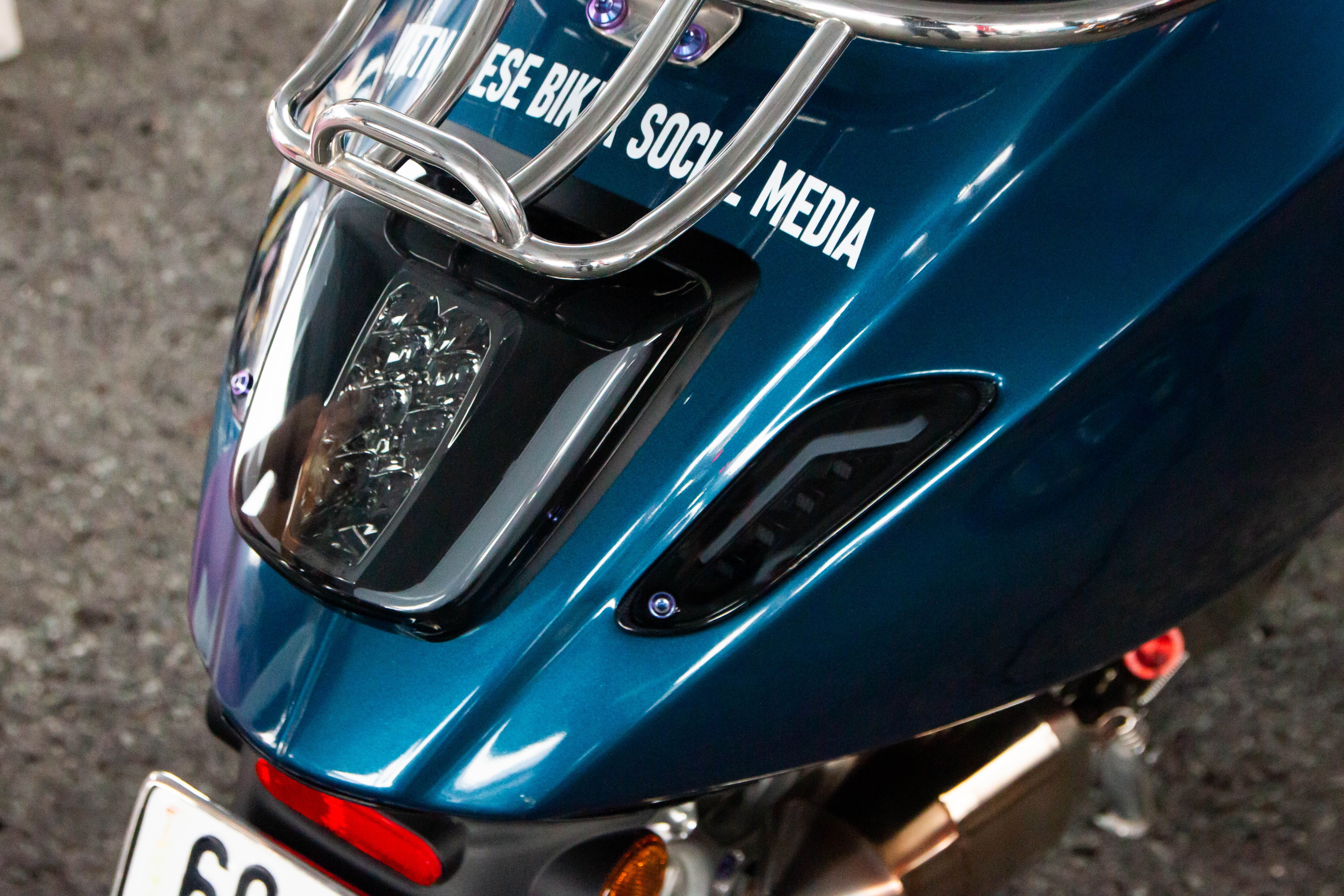 Vespa Sprint do 700 trieu anh 9