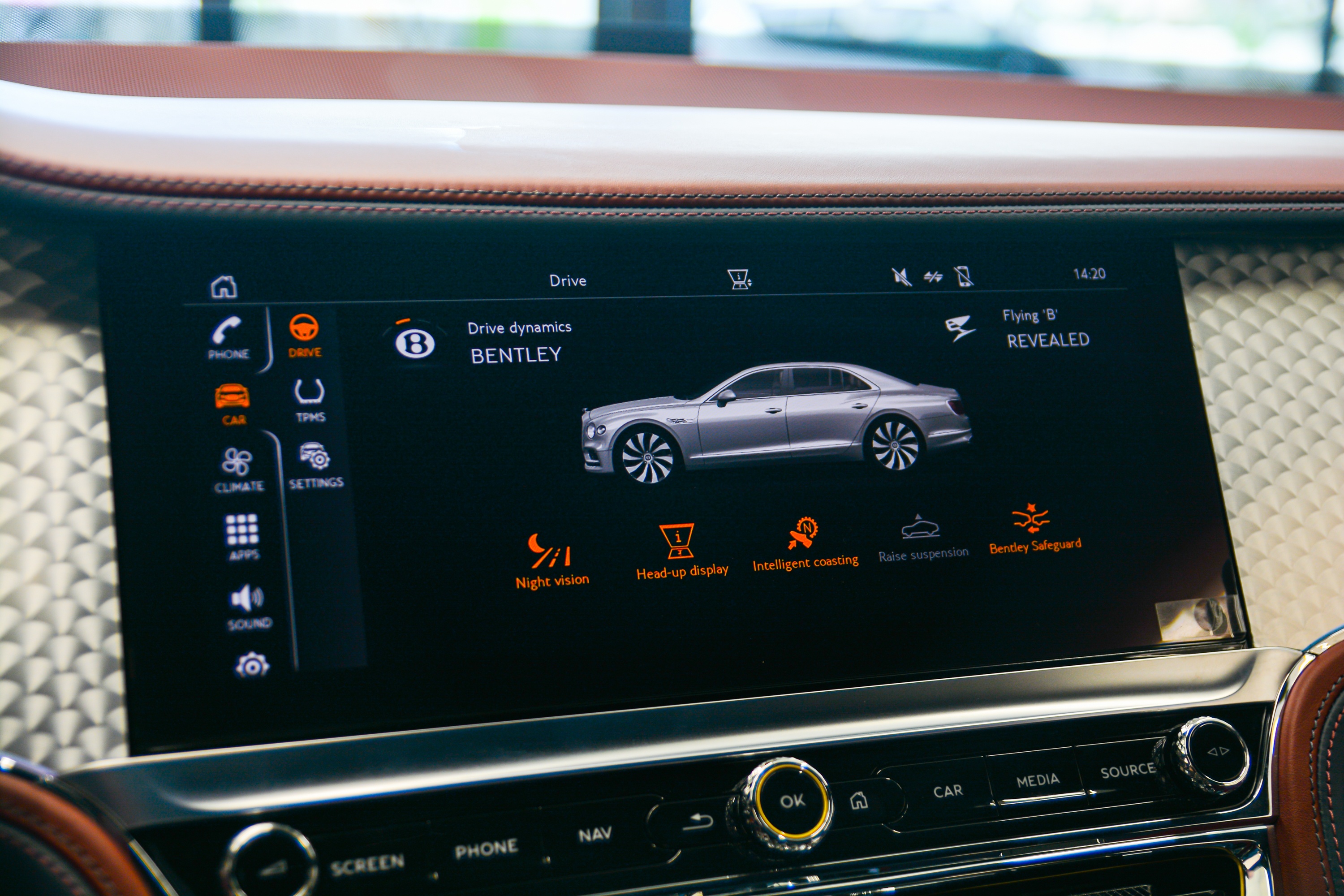 Bentley Flying Spur nang cap anh 11