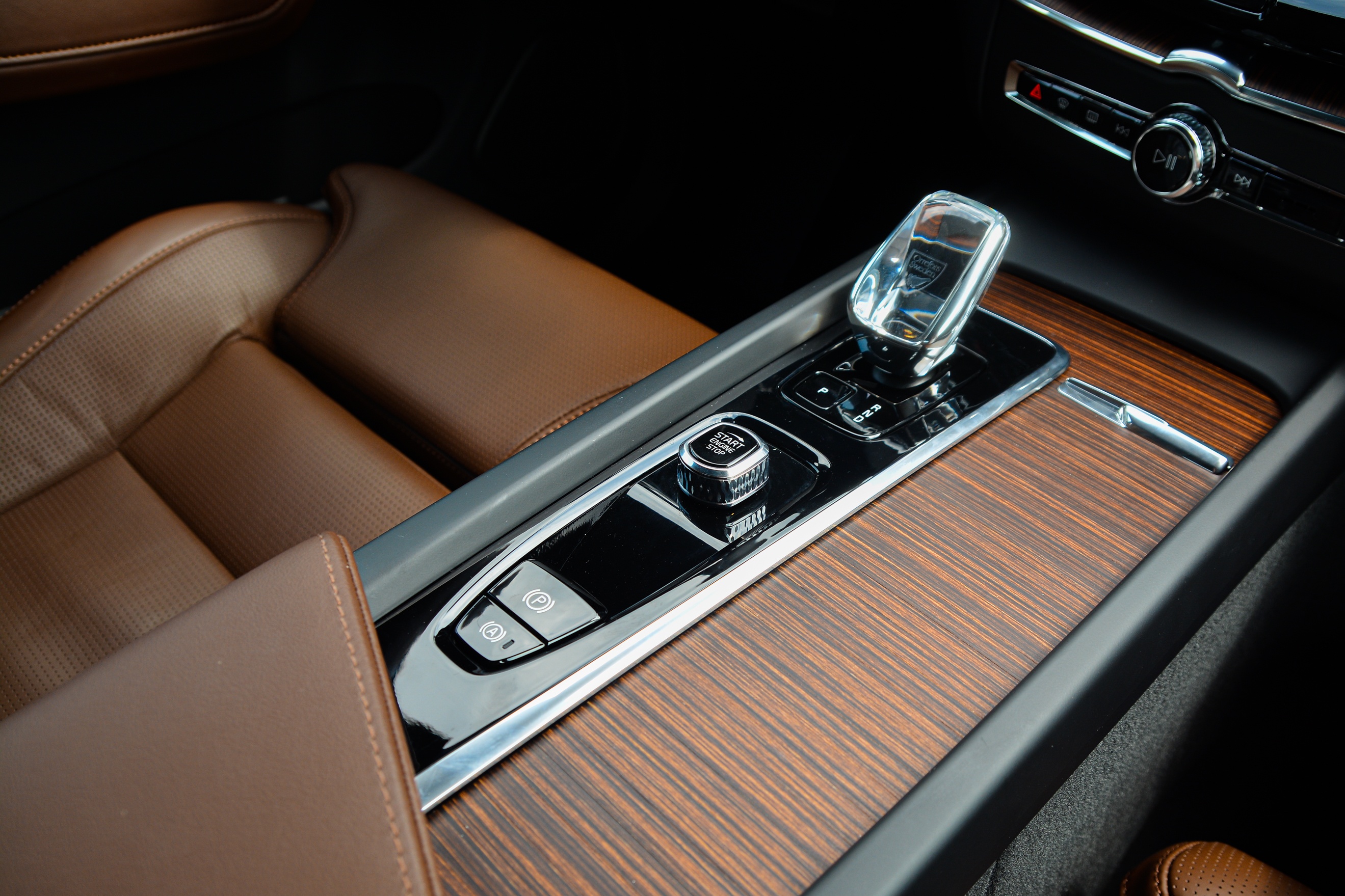 Cận cảnh XC60 Recharge Ultimate ảnh 5 Can canh XC60 Recharge Ultimate anh 5