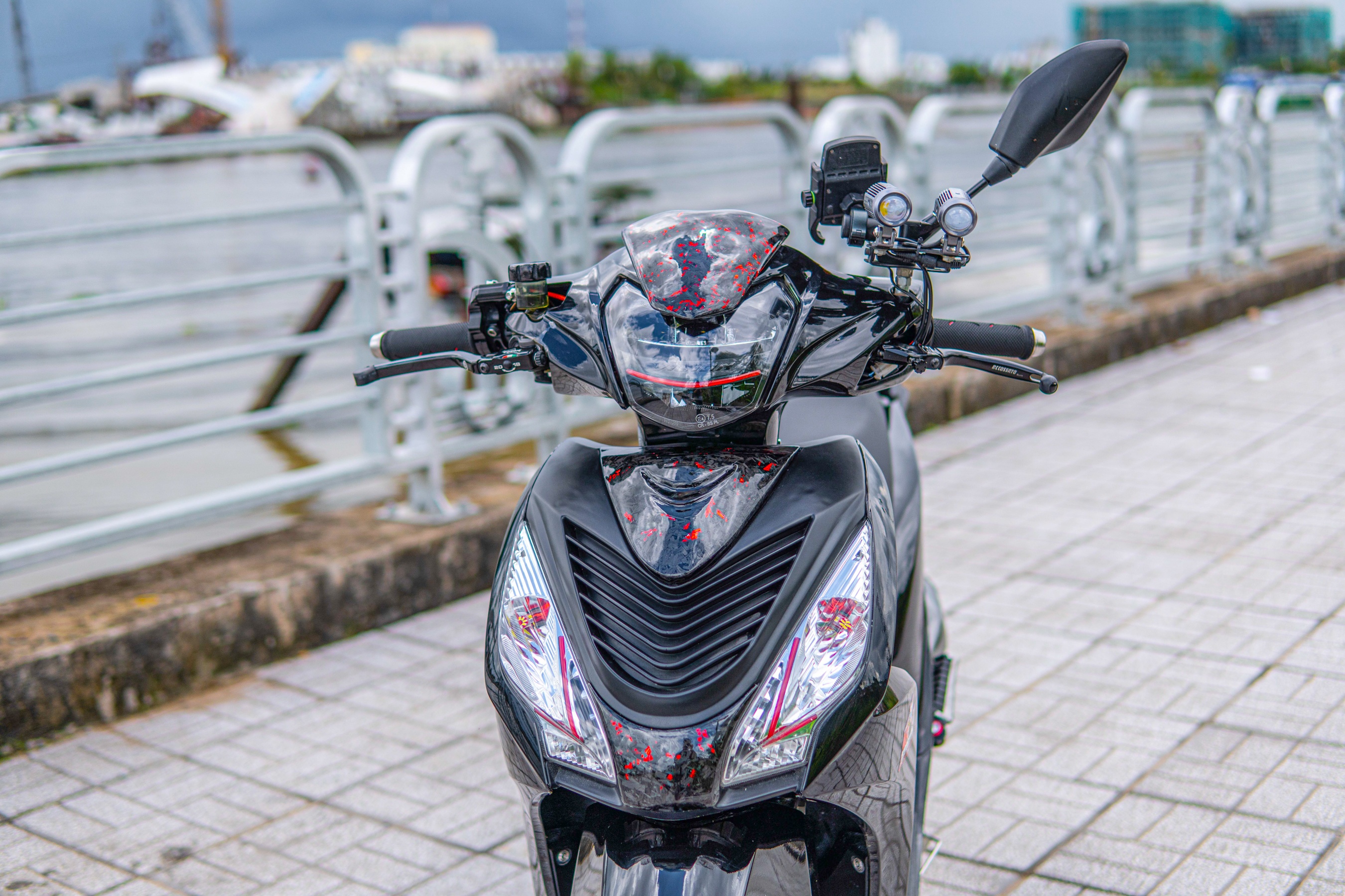 Honda Vision do 70 trieu anh 12