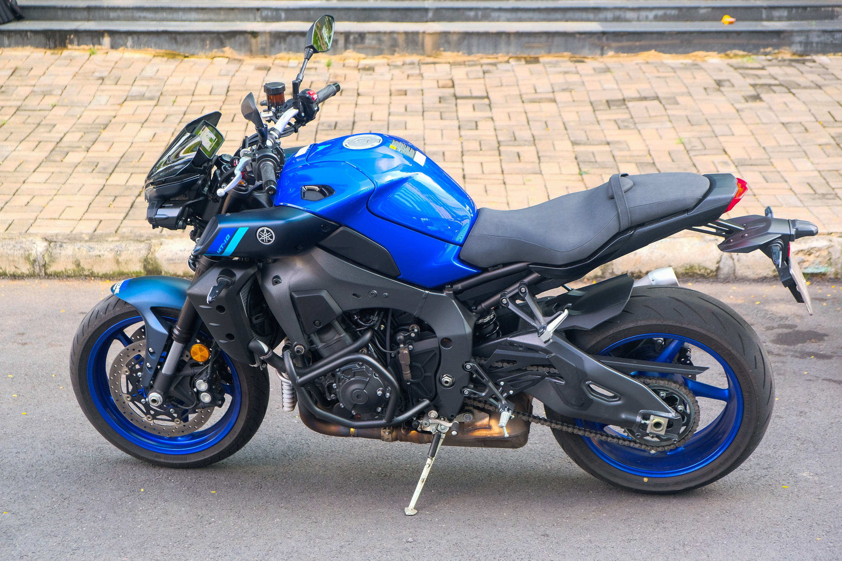 Chi tiet Yamaha MT-10 2022 anh 10