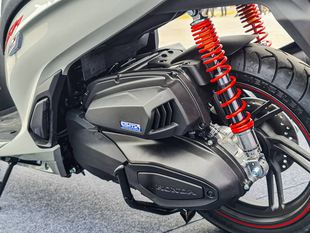 Honda SH 350i doi 2023 anh 7