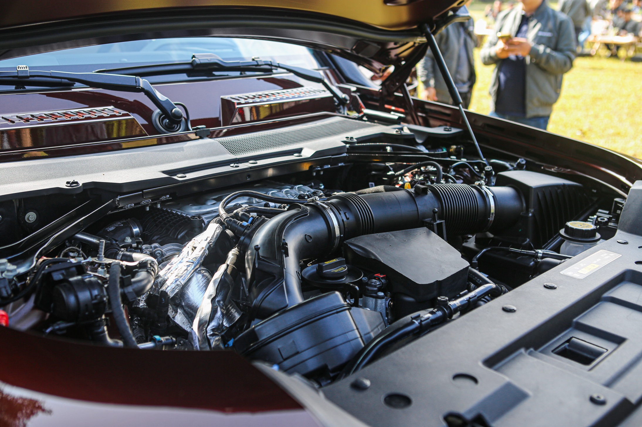 Land Rover Defender 130 anh 10