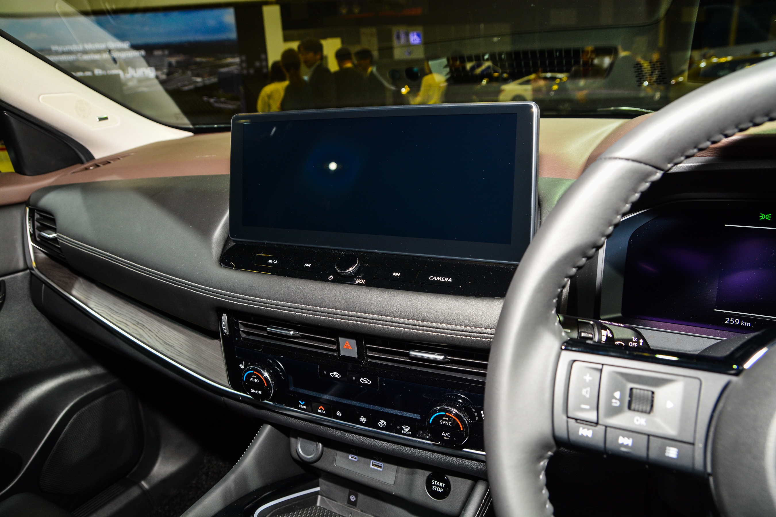 Xe dien X-Trail e-POWER anh 7