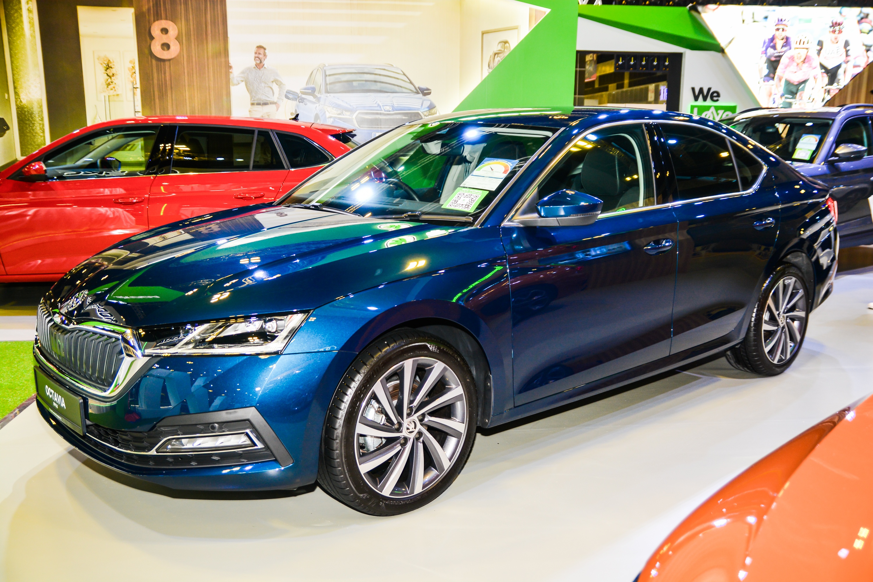 Chi tiet Skoda Octavia - doi thu Mazda3, Kia K3 khi ve Viet Nam hinh anh