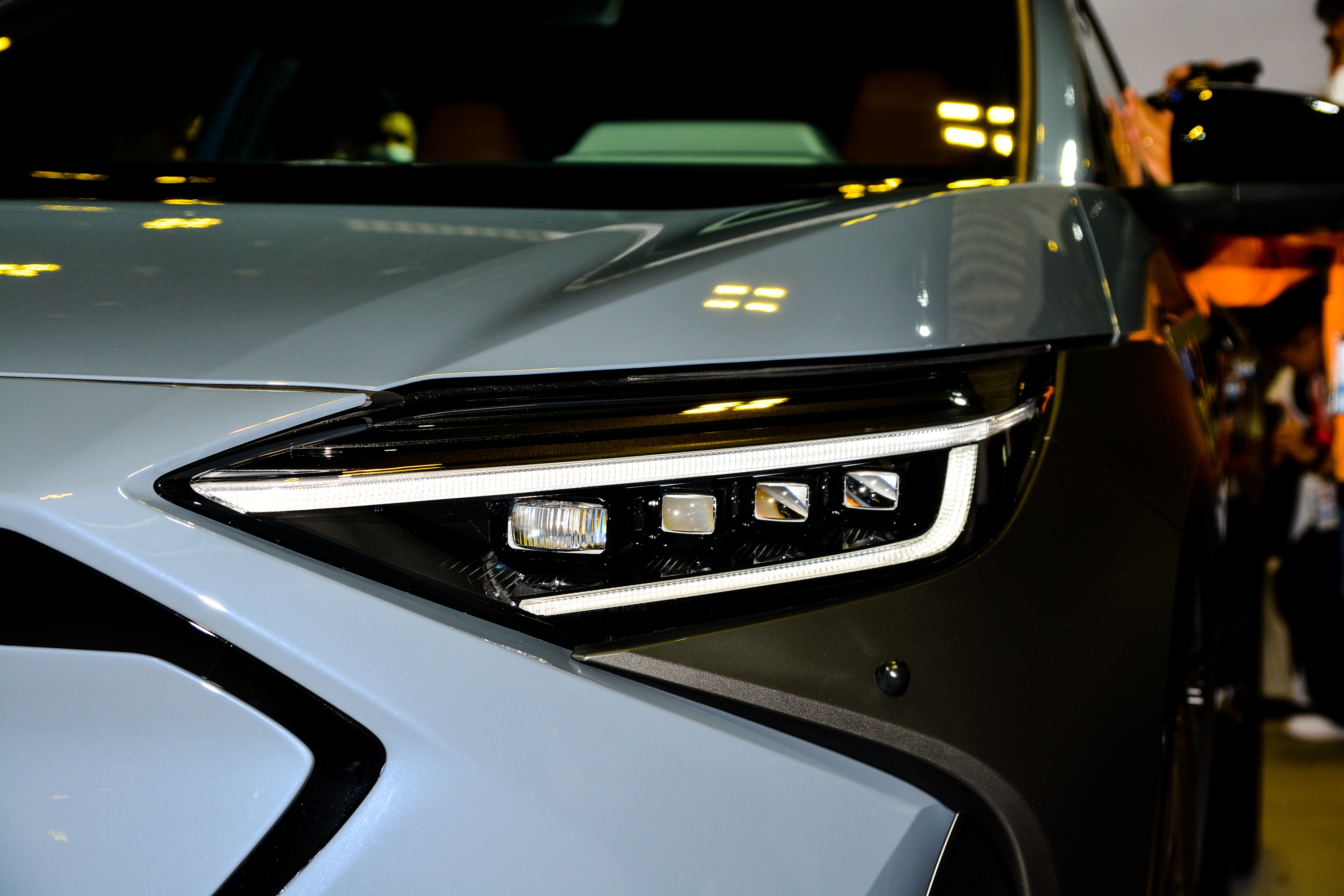 oto dien Subaru Solterra anh 4