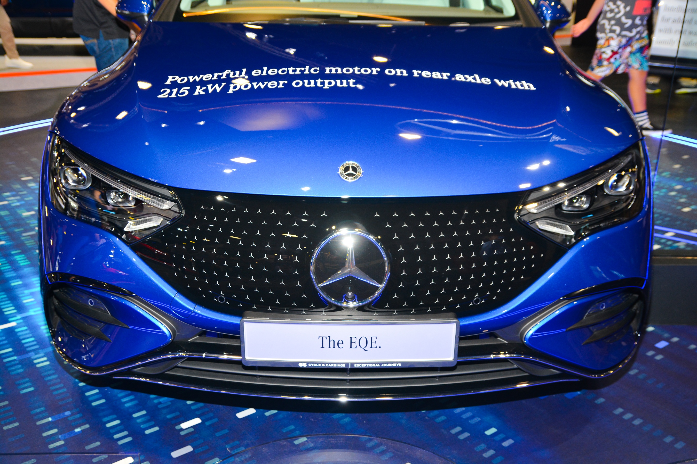 Xe dien EQE 350+ anh 3