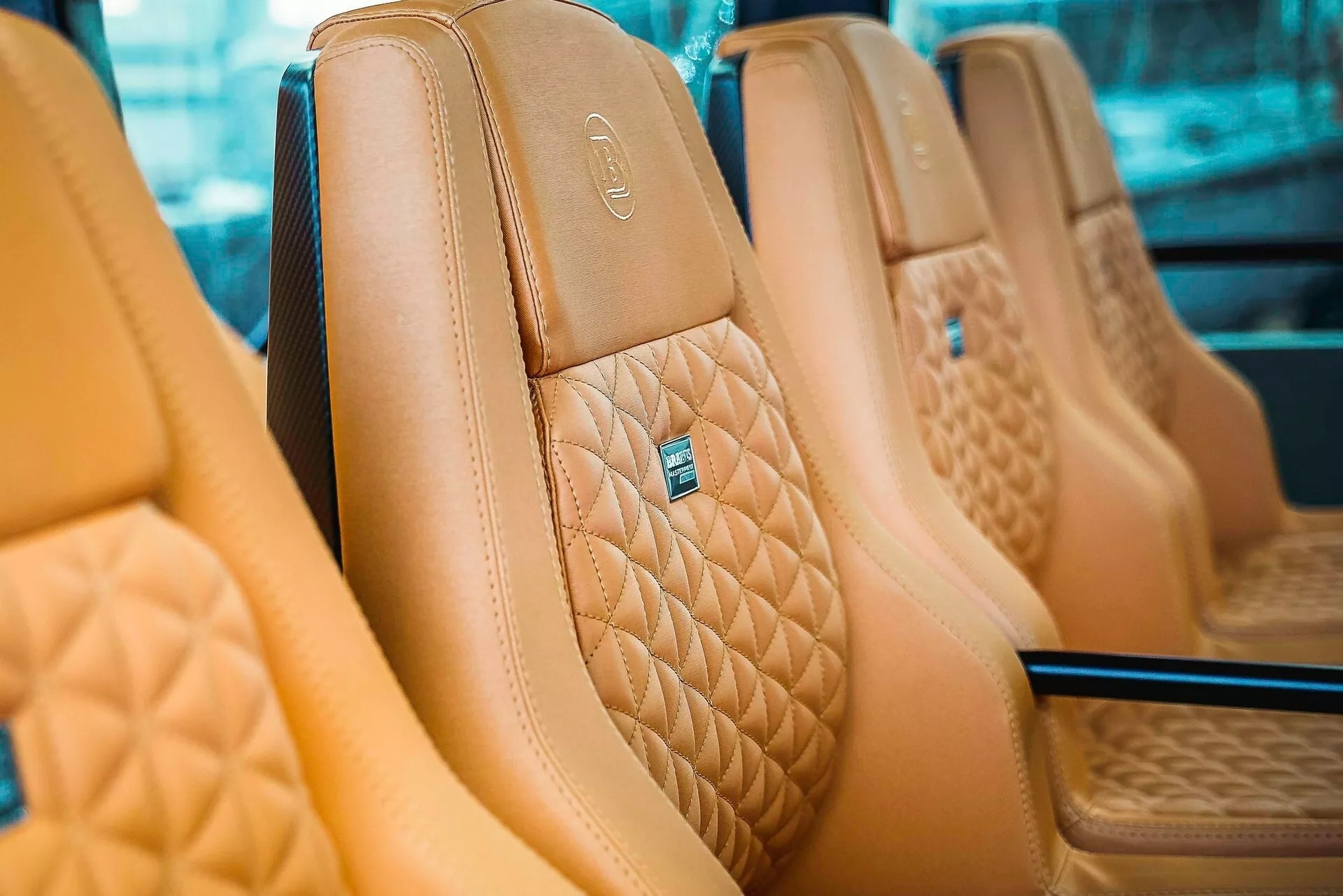 du thuyen Brabus anh 6