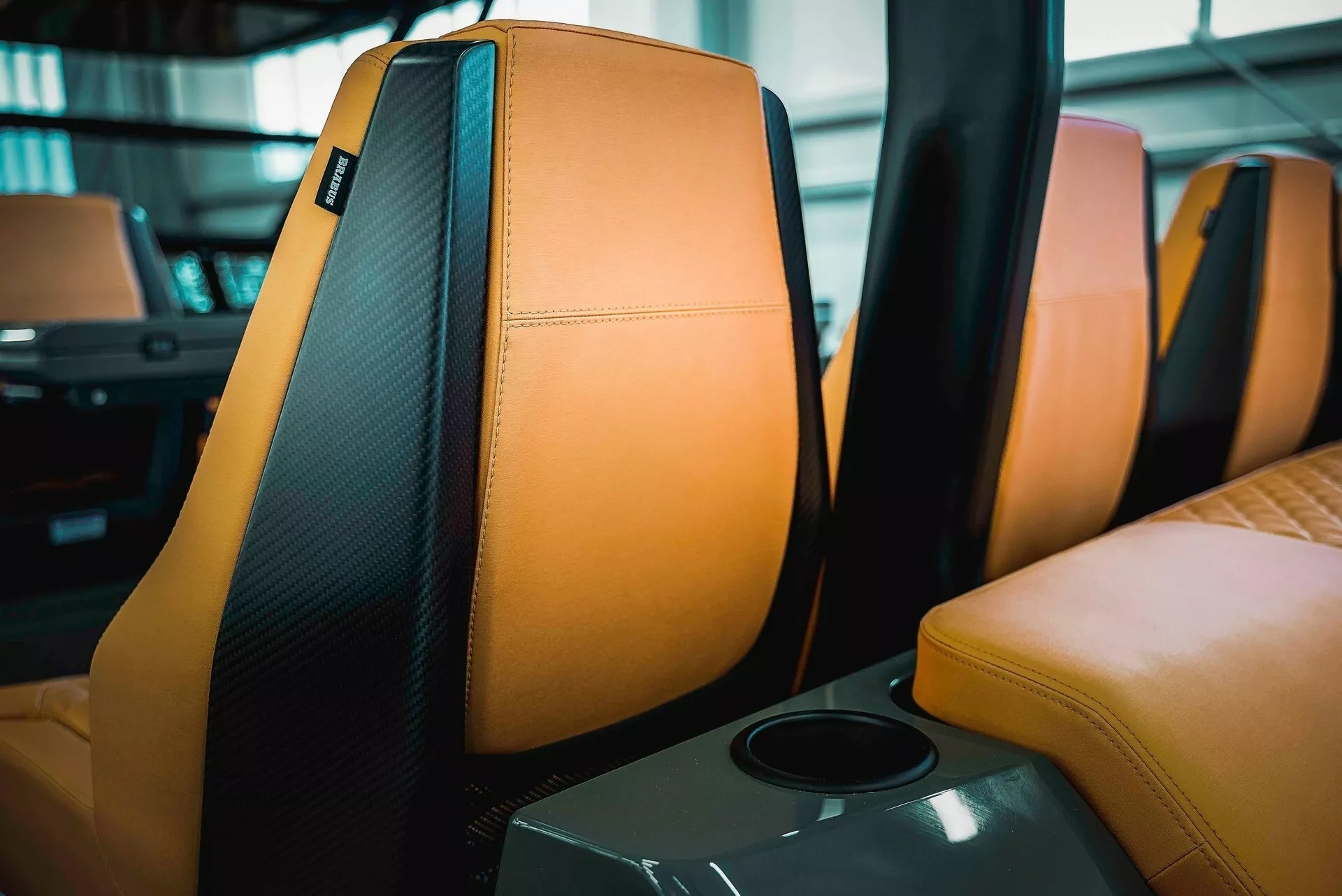 du thuyen Brabus anh 7